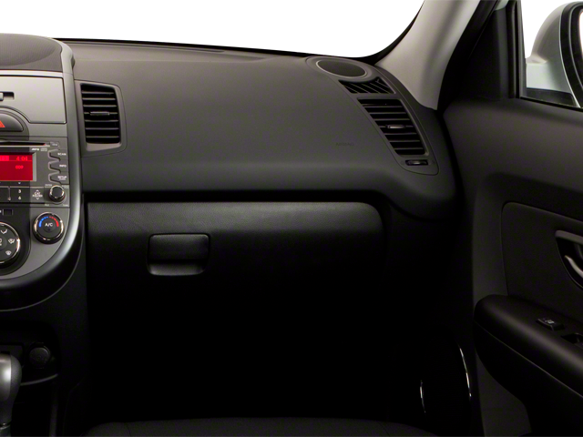 2010 Kia Soul +