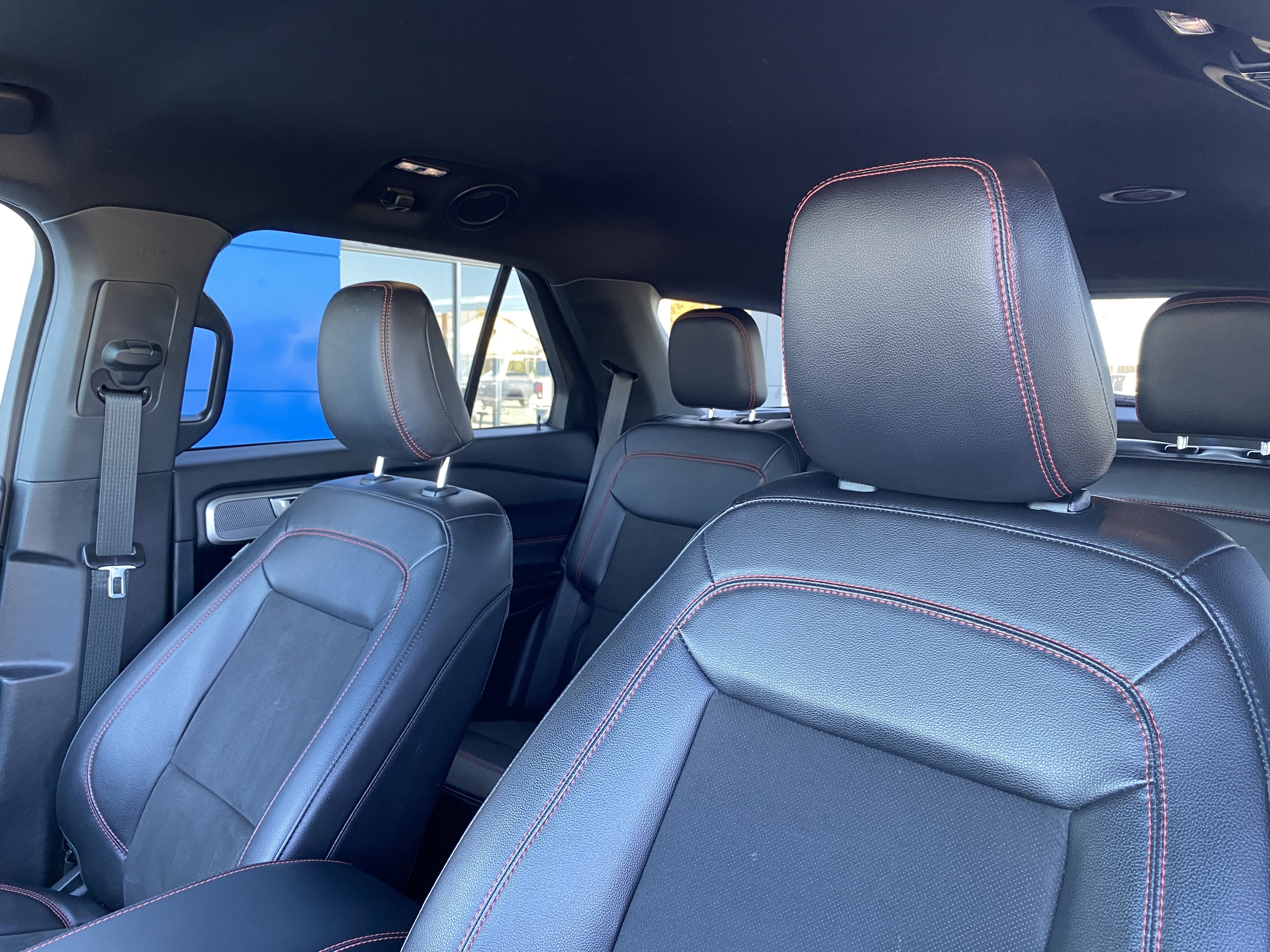 2023 Ford Explorer ST-Line