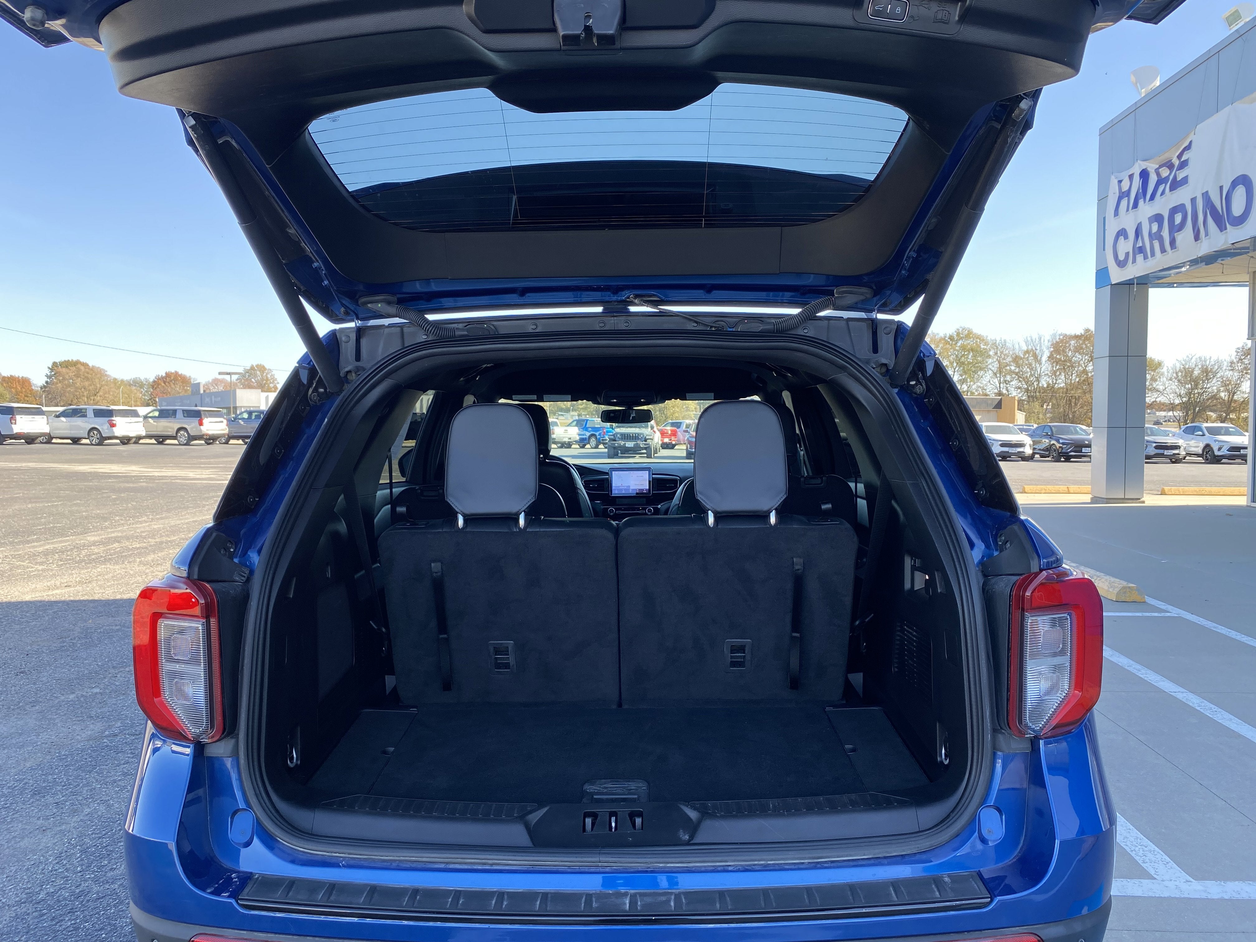 2023 Ford Explorer ST-Line