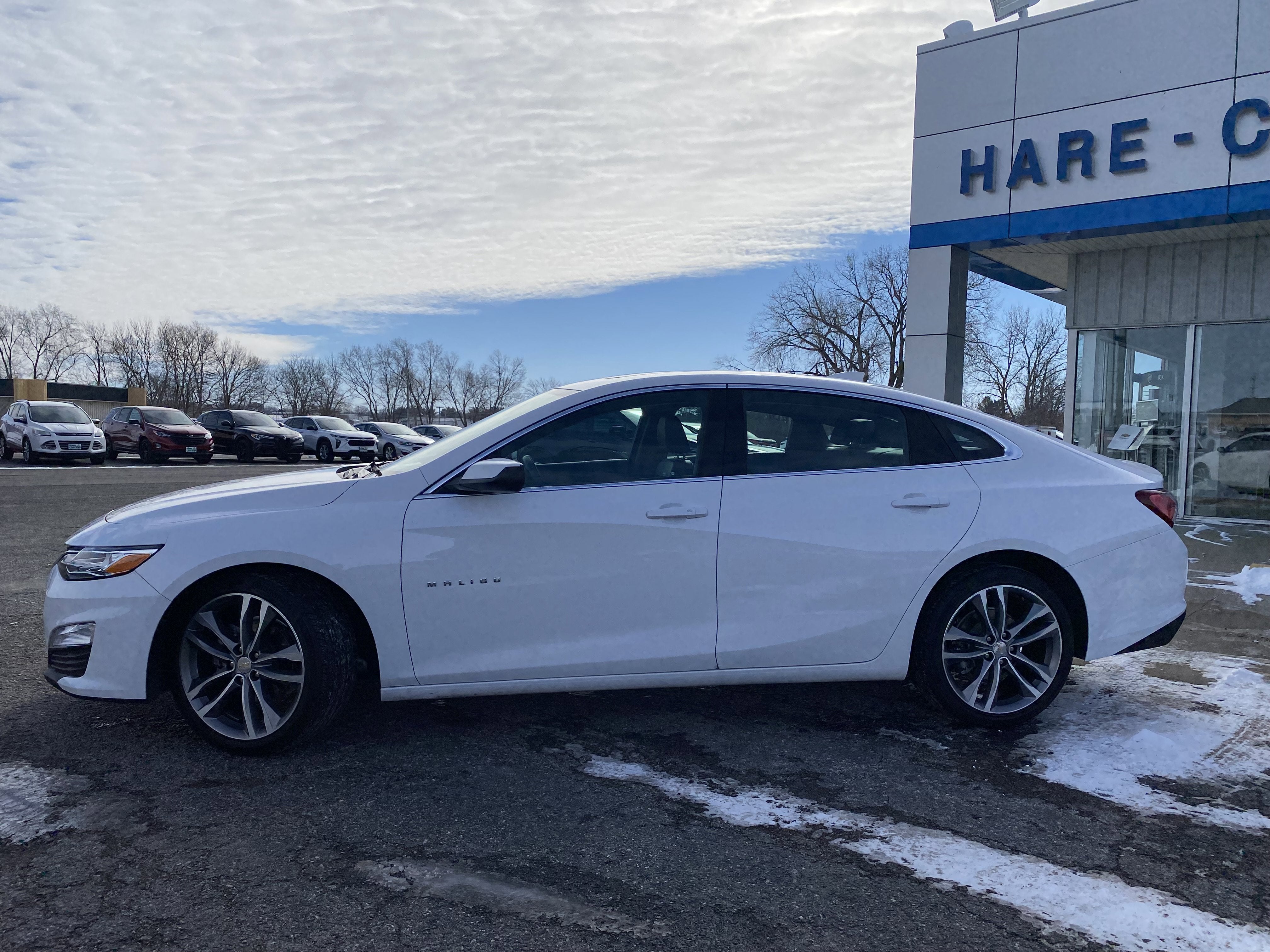 Used 2024 Chevrolet Malibu 2LT with VIN 1G1ZE5STXRF199395 for sale in Kansas City