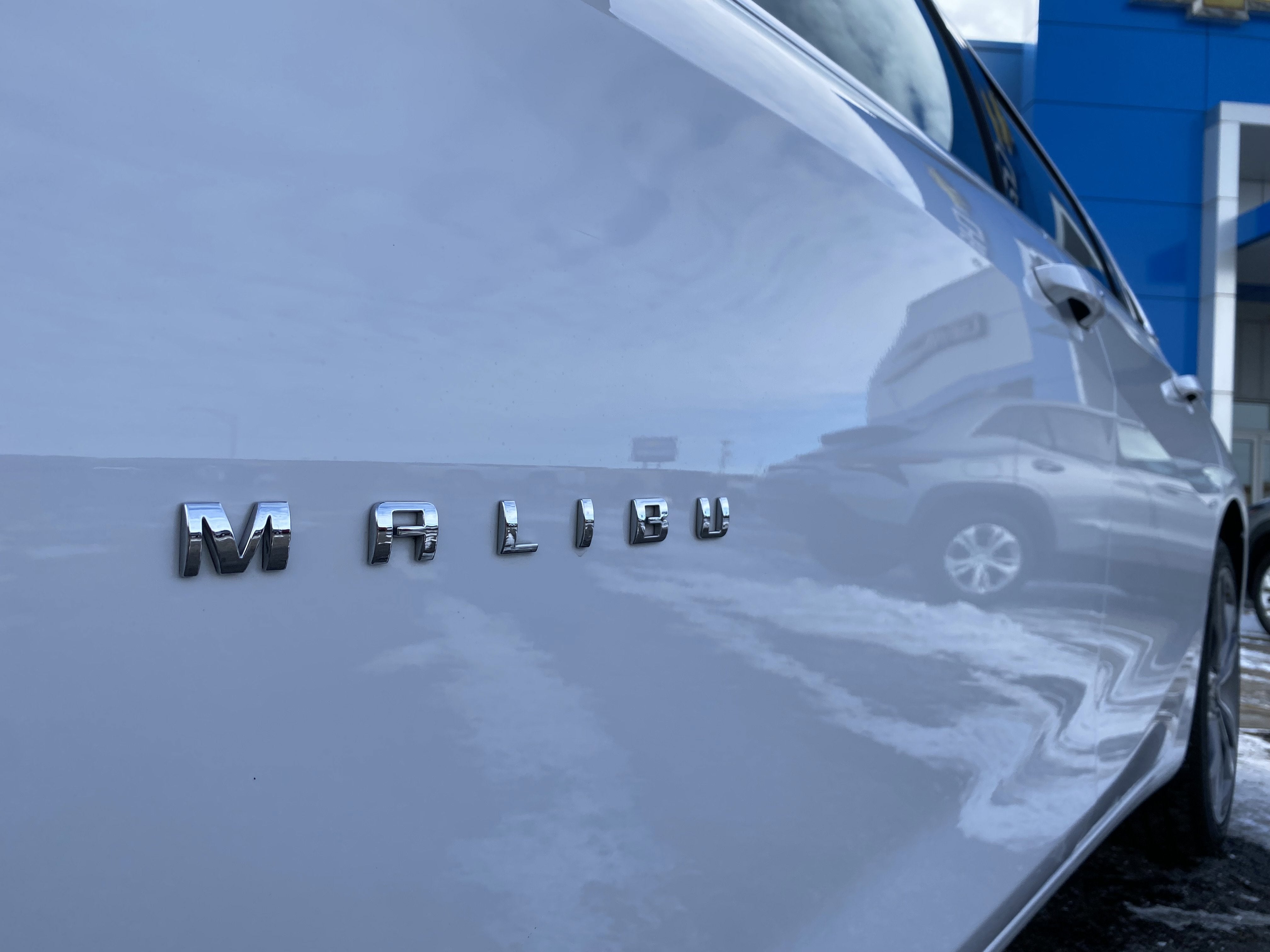 2024 Chevrolet Malibu 2LT