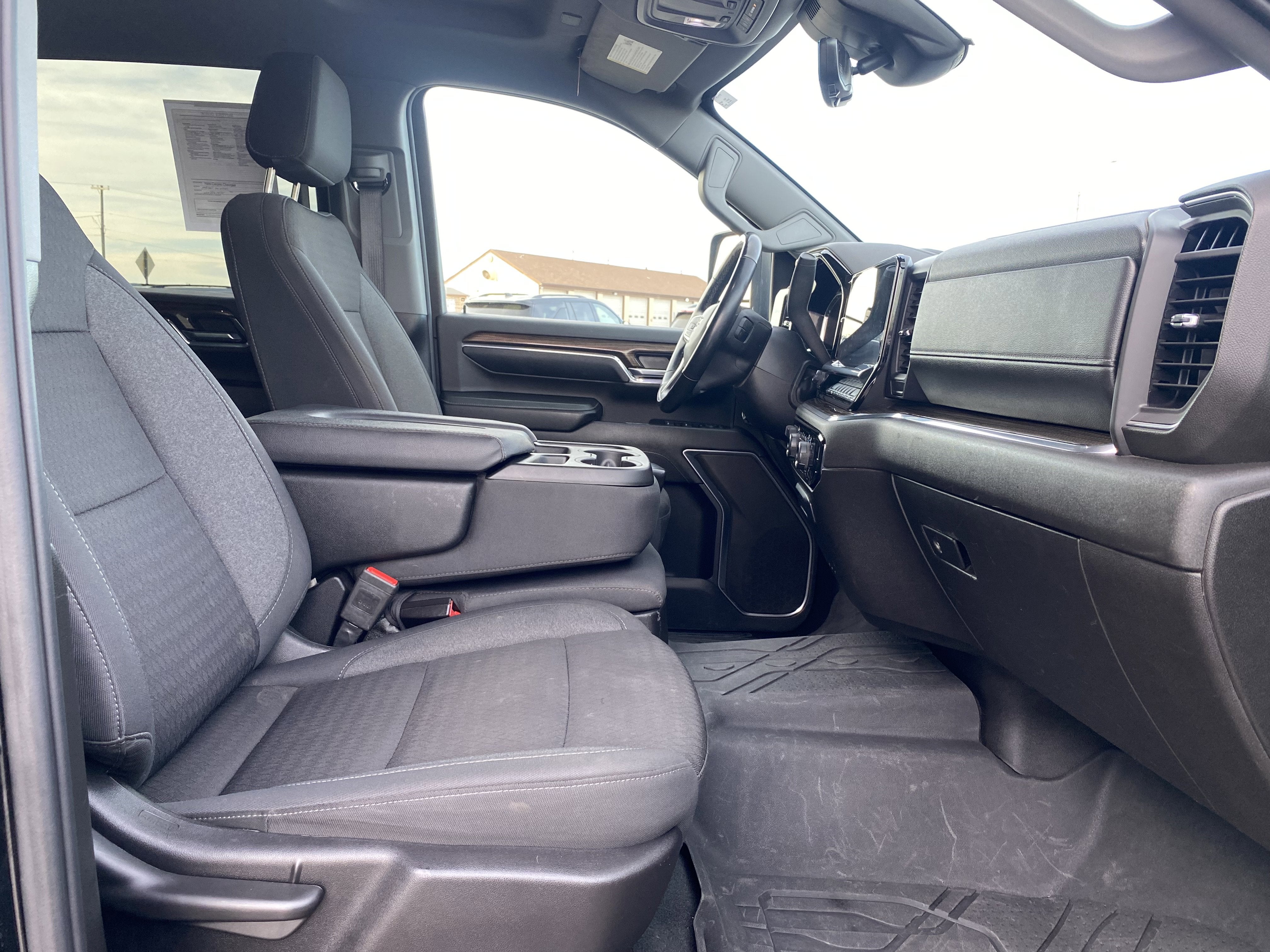 2024 Chevrolet Silverado 3500 HD LT DRW