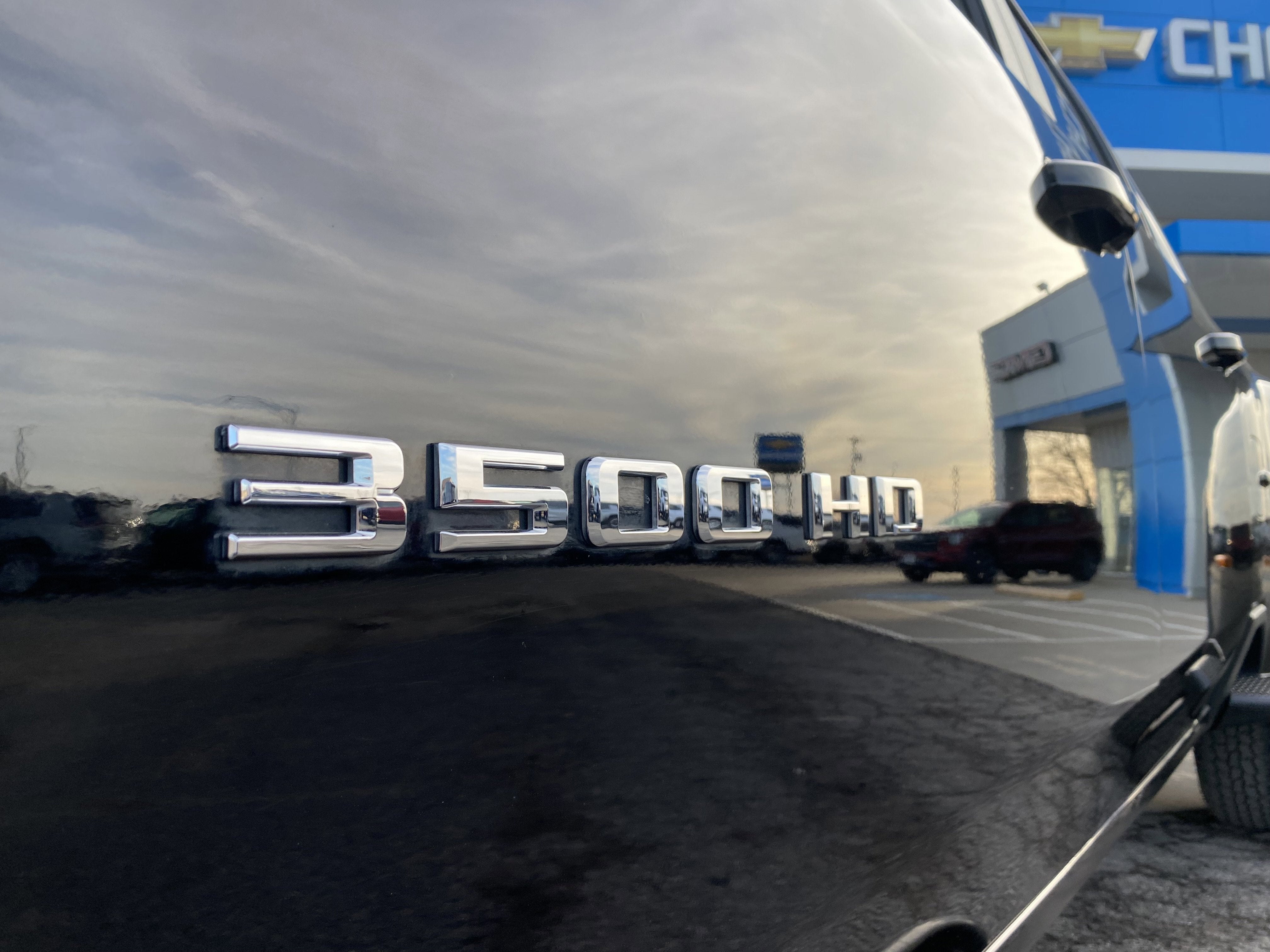 2024 Chevrolet Silverado 3500 HD LT DRW