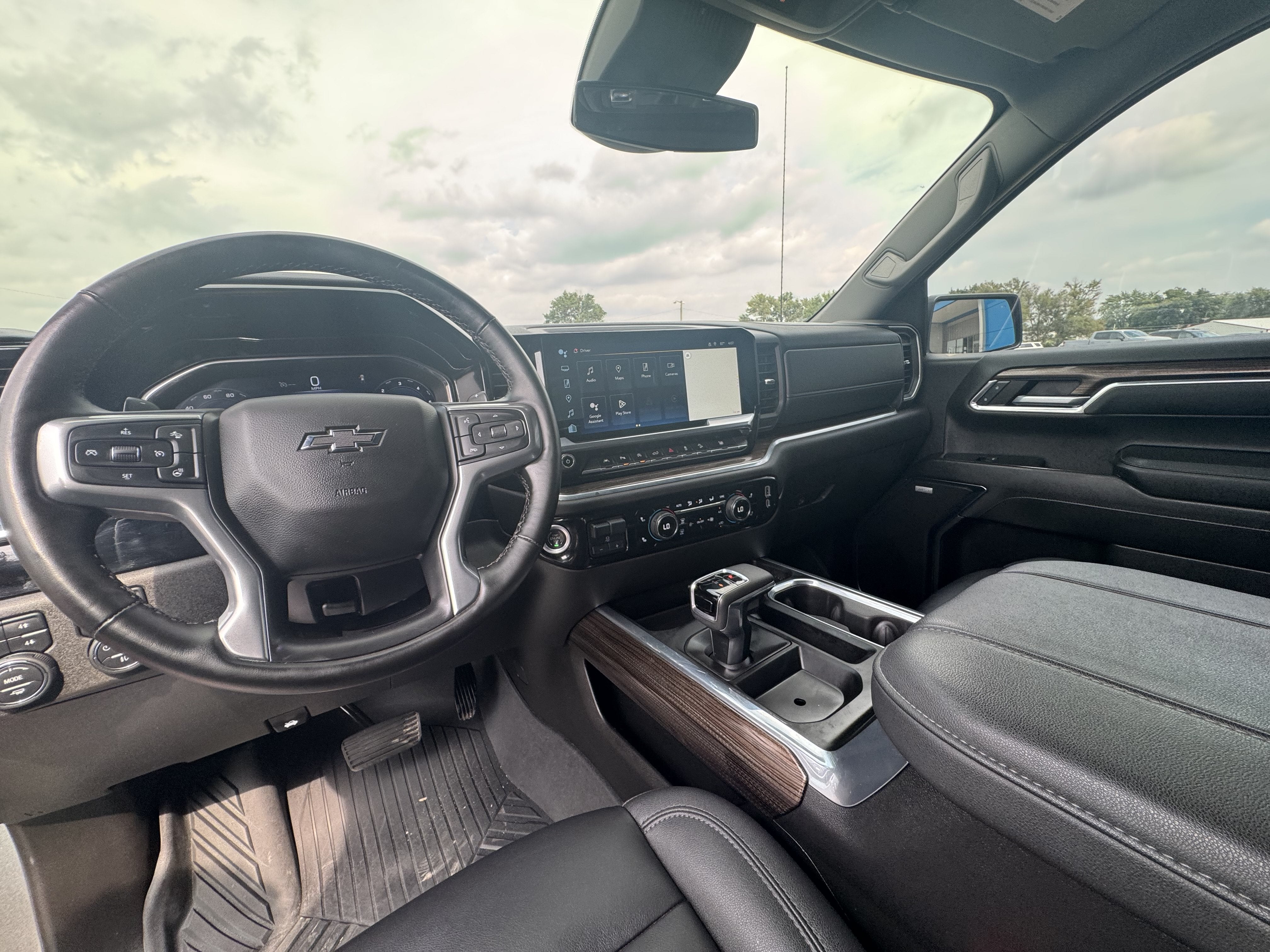2024 Chevrolet Silverado 1500 RST