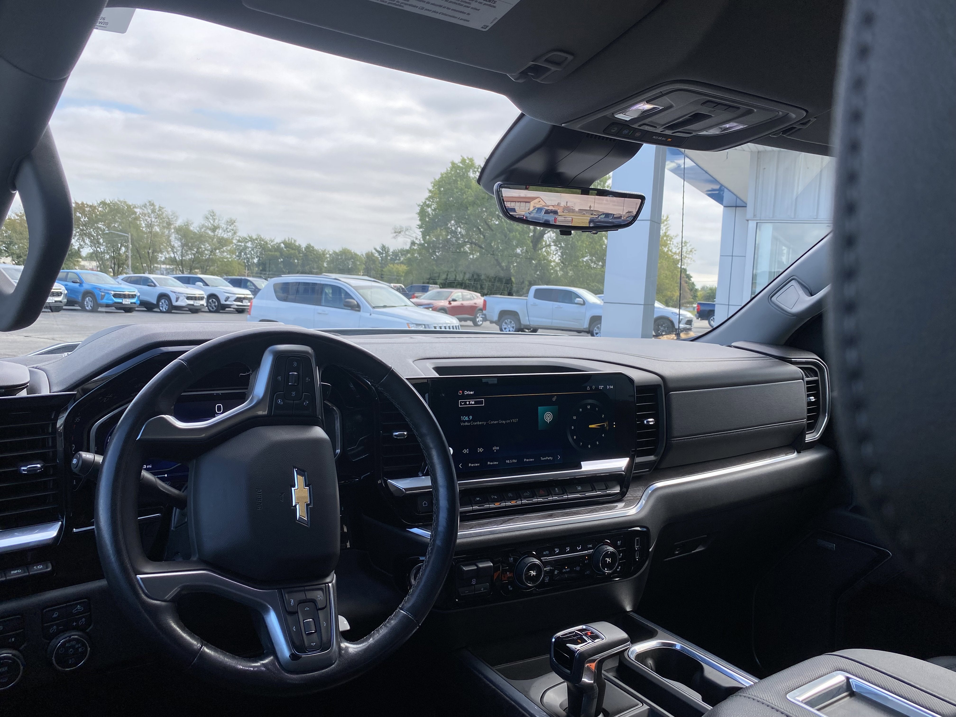 2022 Chevrolet Silverado 1500 LTZ