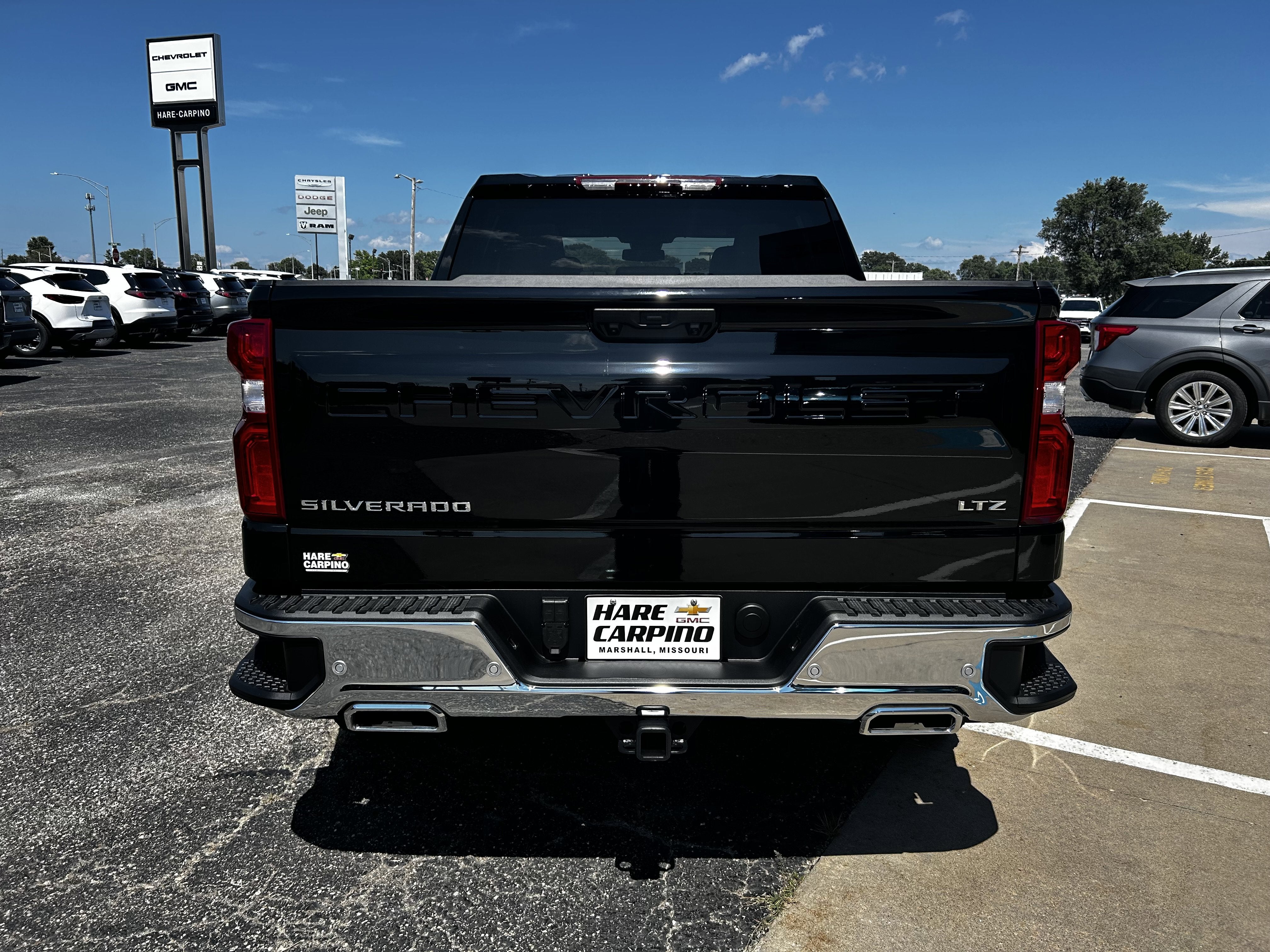 2025 Chevrolet Silverado 1500 LTZ