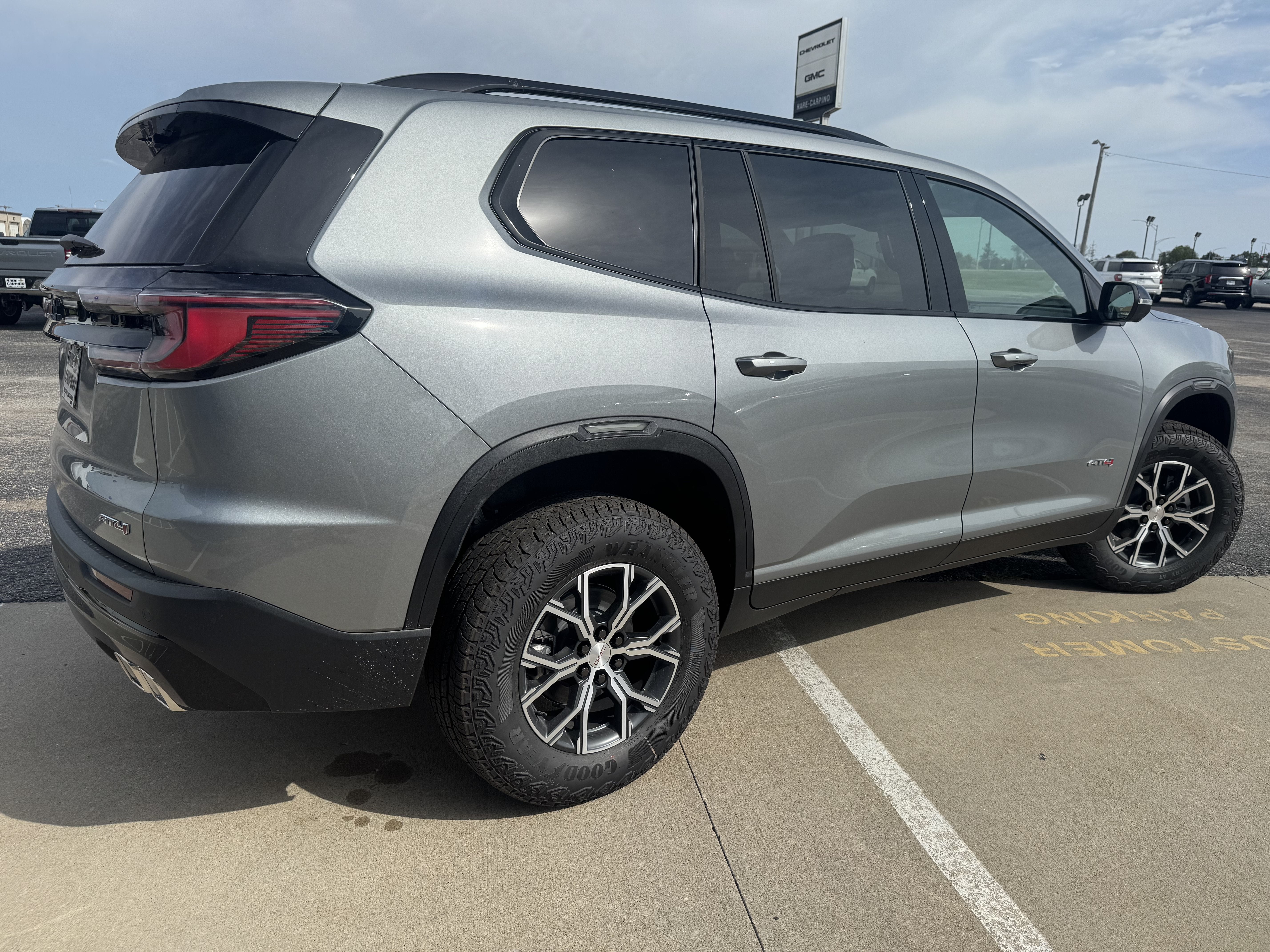 2027 GMC Acadia AT4