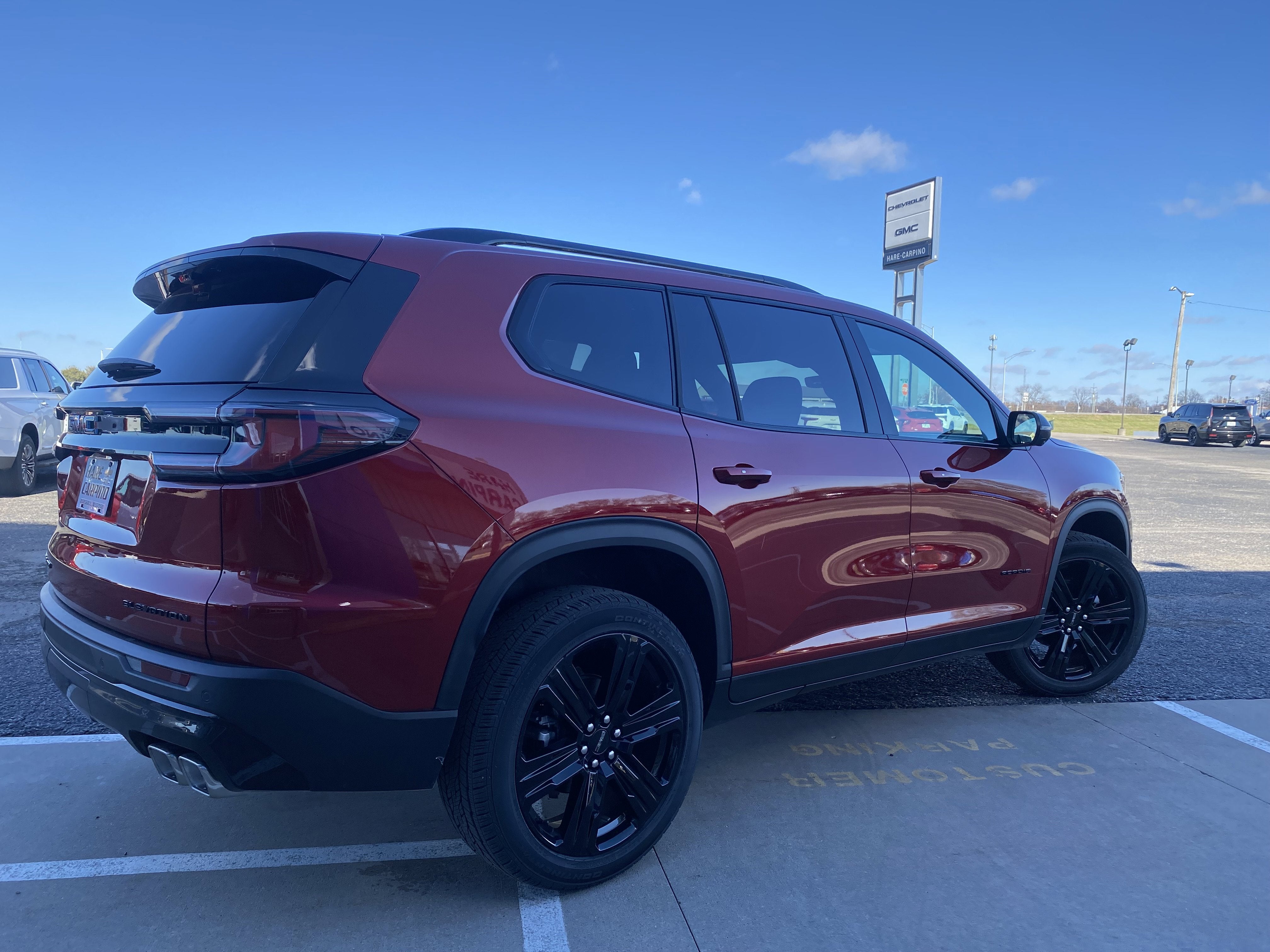 2026 GMC Acadia Elevation