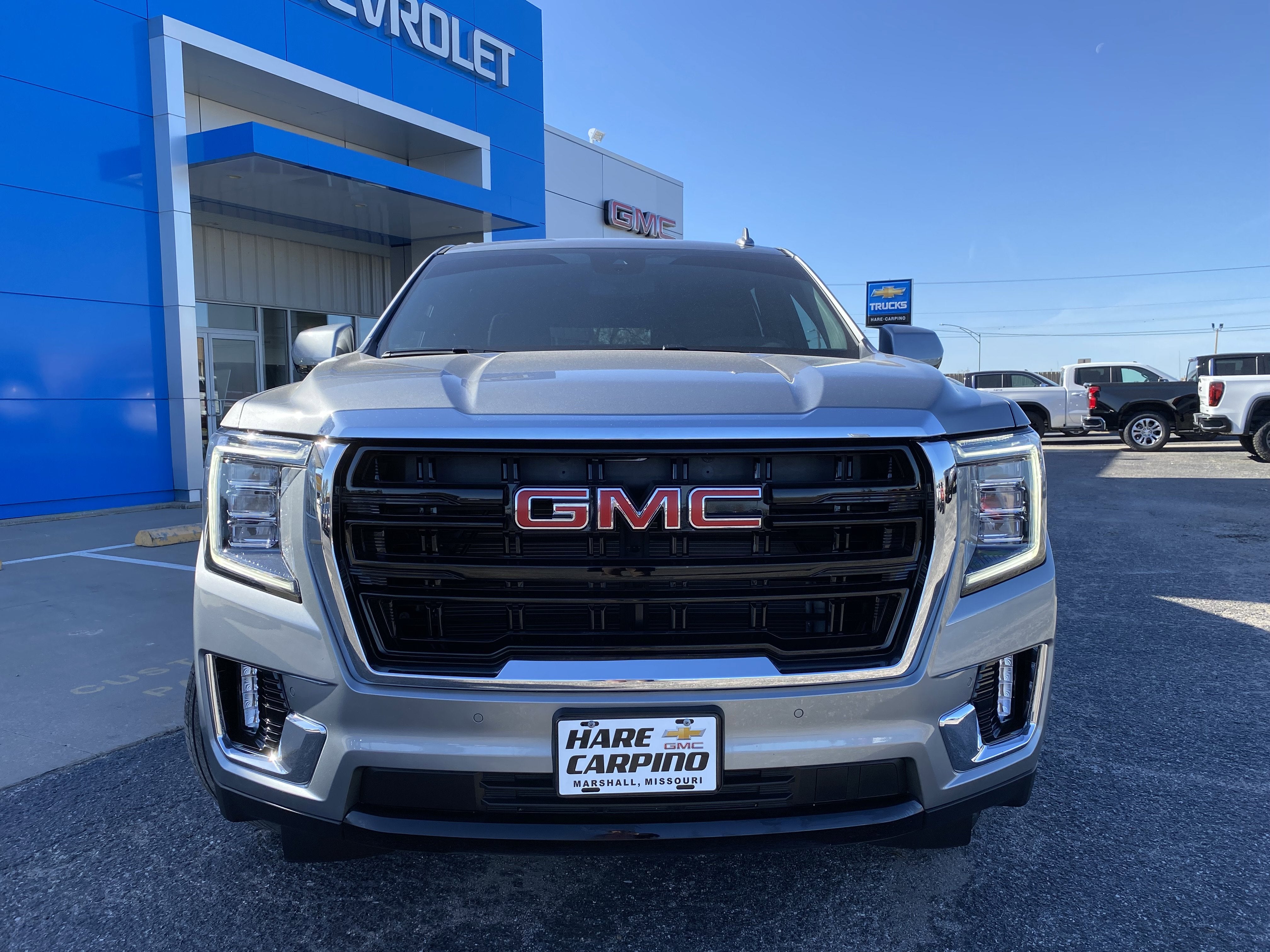 2024 GMC Yukon SLE
