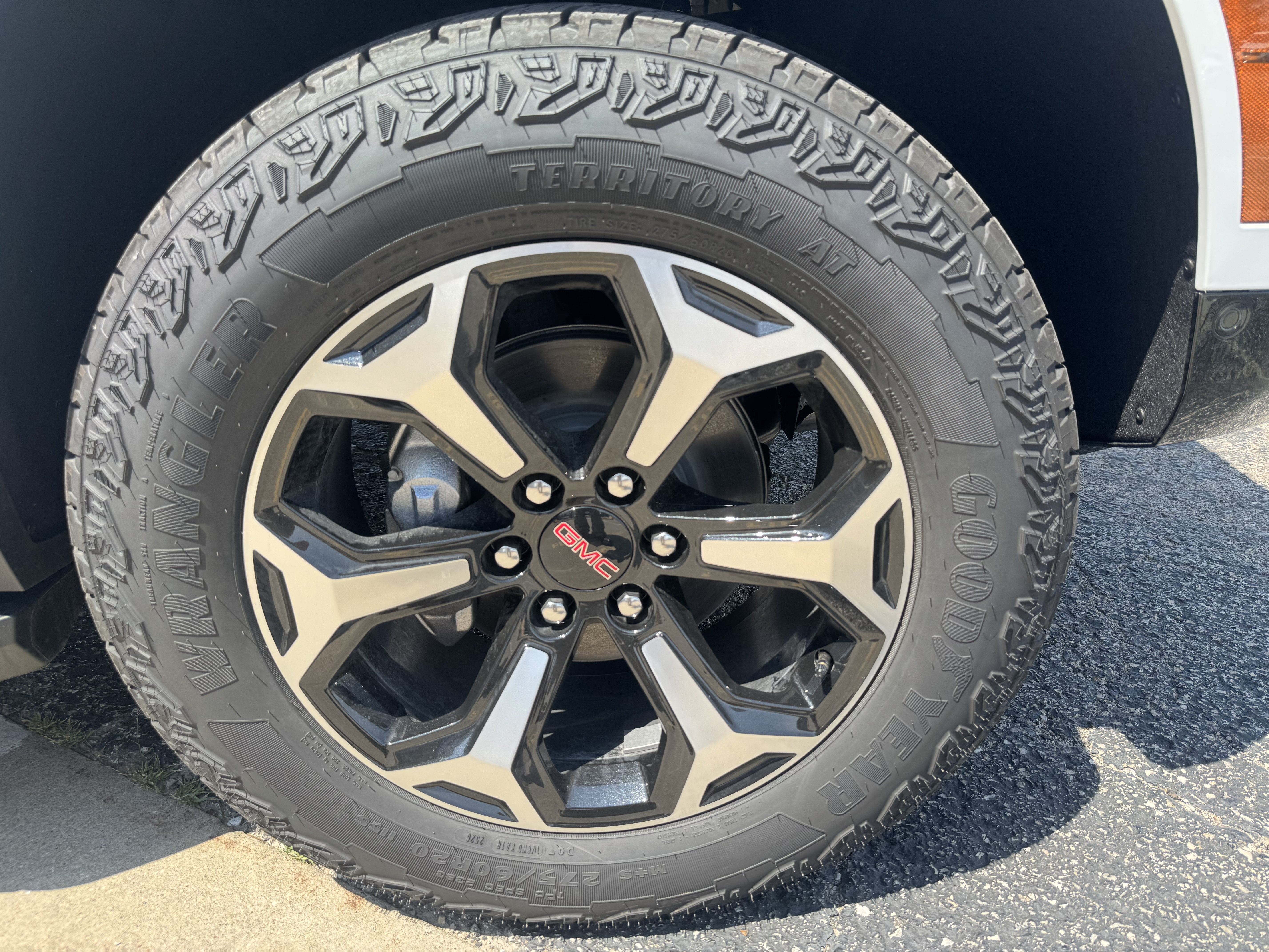 2026 GMC Yukon AT4