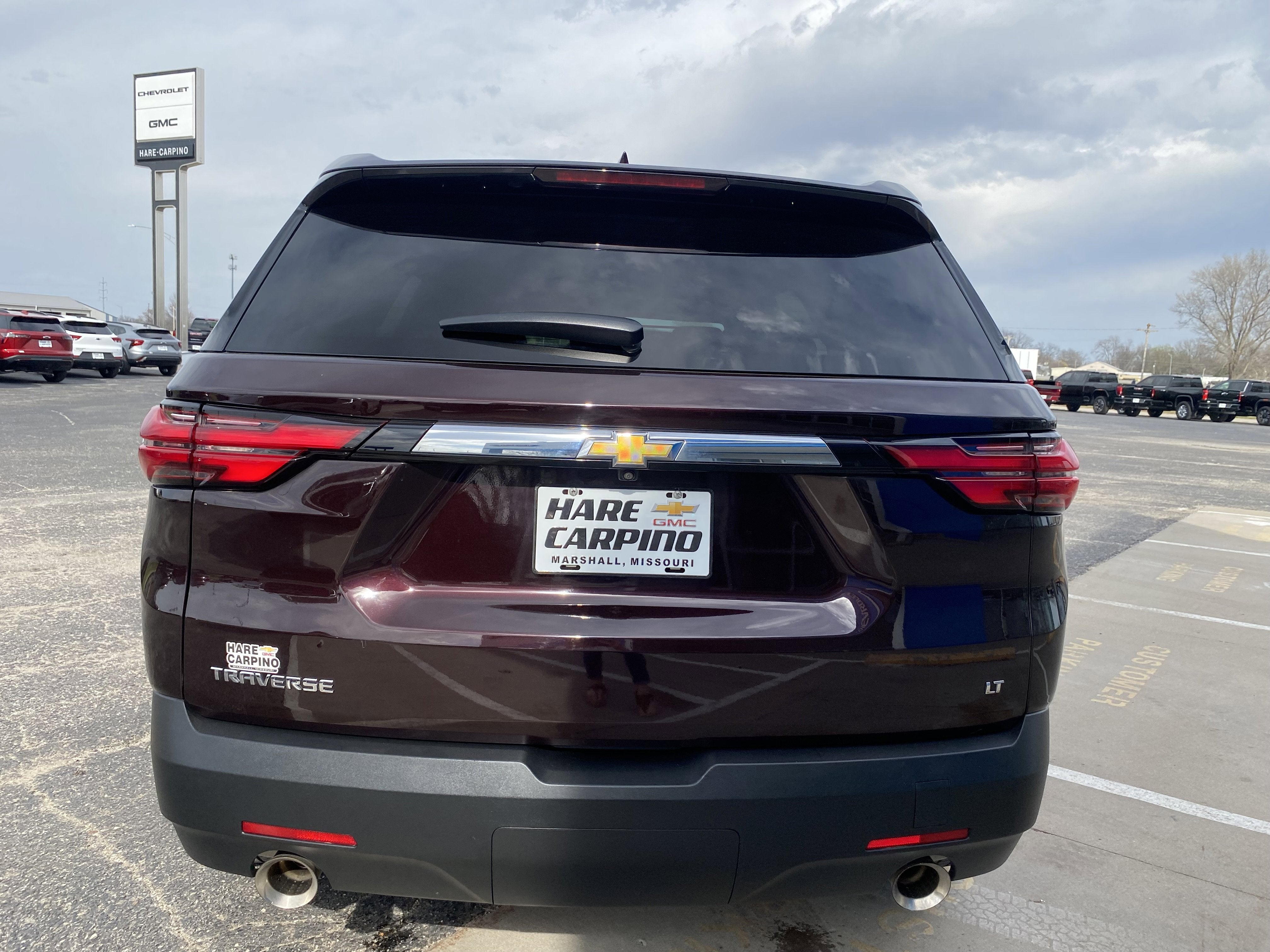 2023 Chevrolet Traverse LT Cloth
