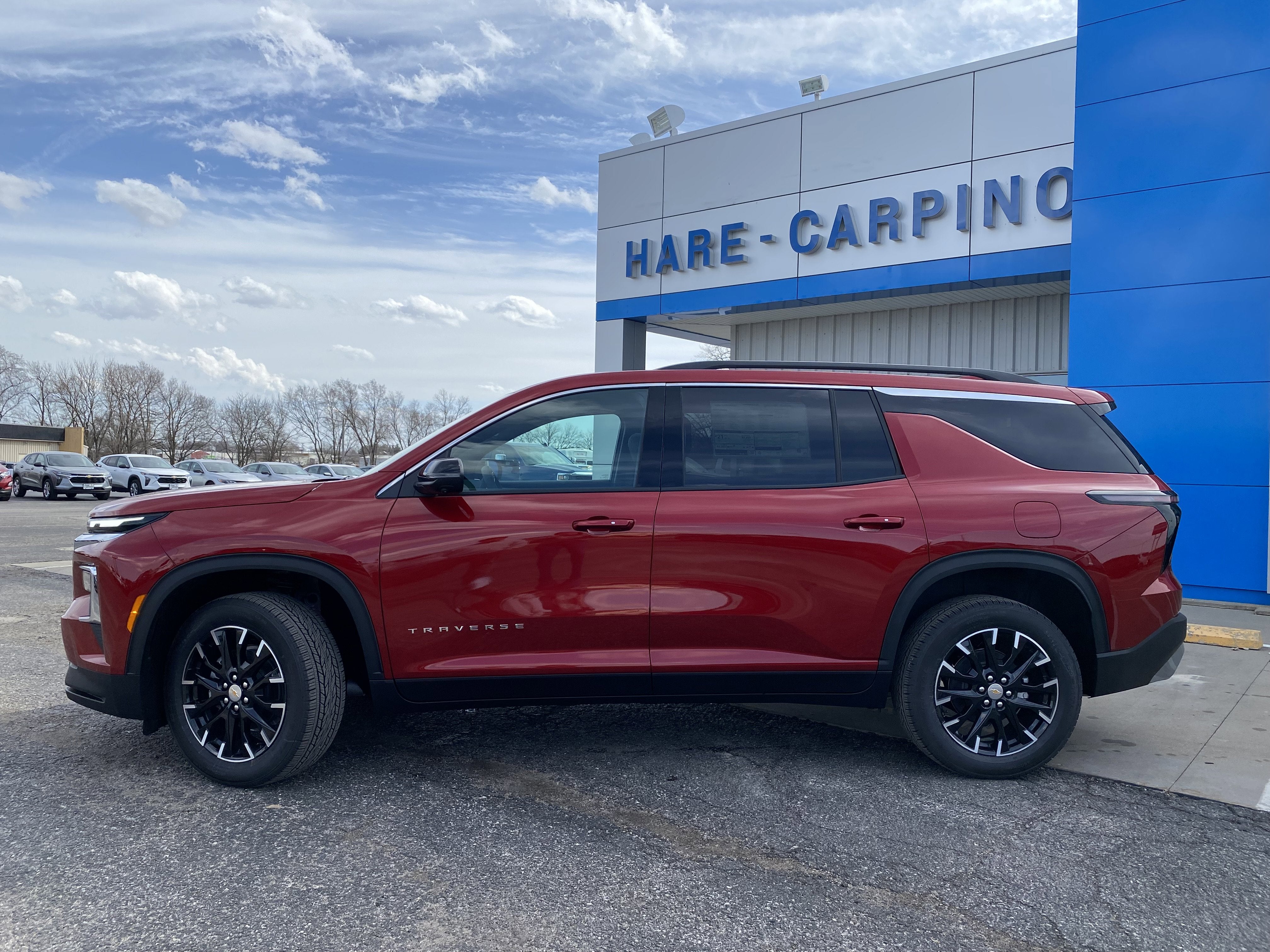 2026 Chevrolet Traverse LT