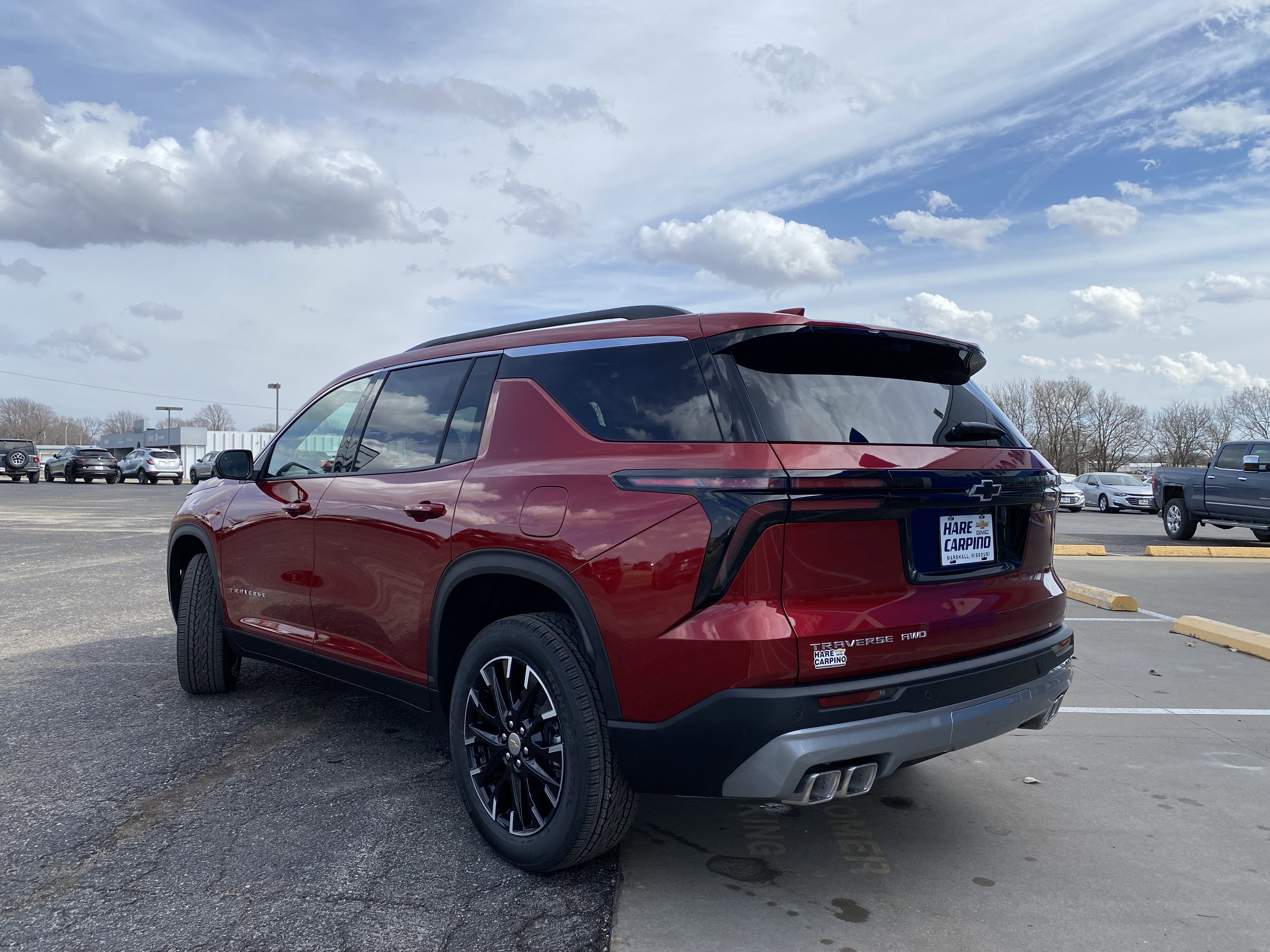 2026 Chevrolet Traverse LT