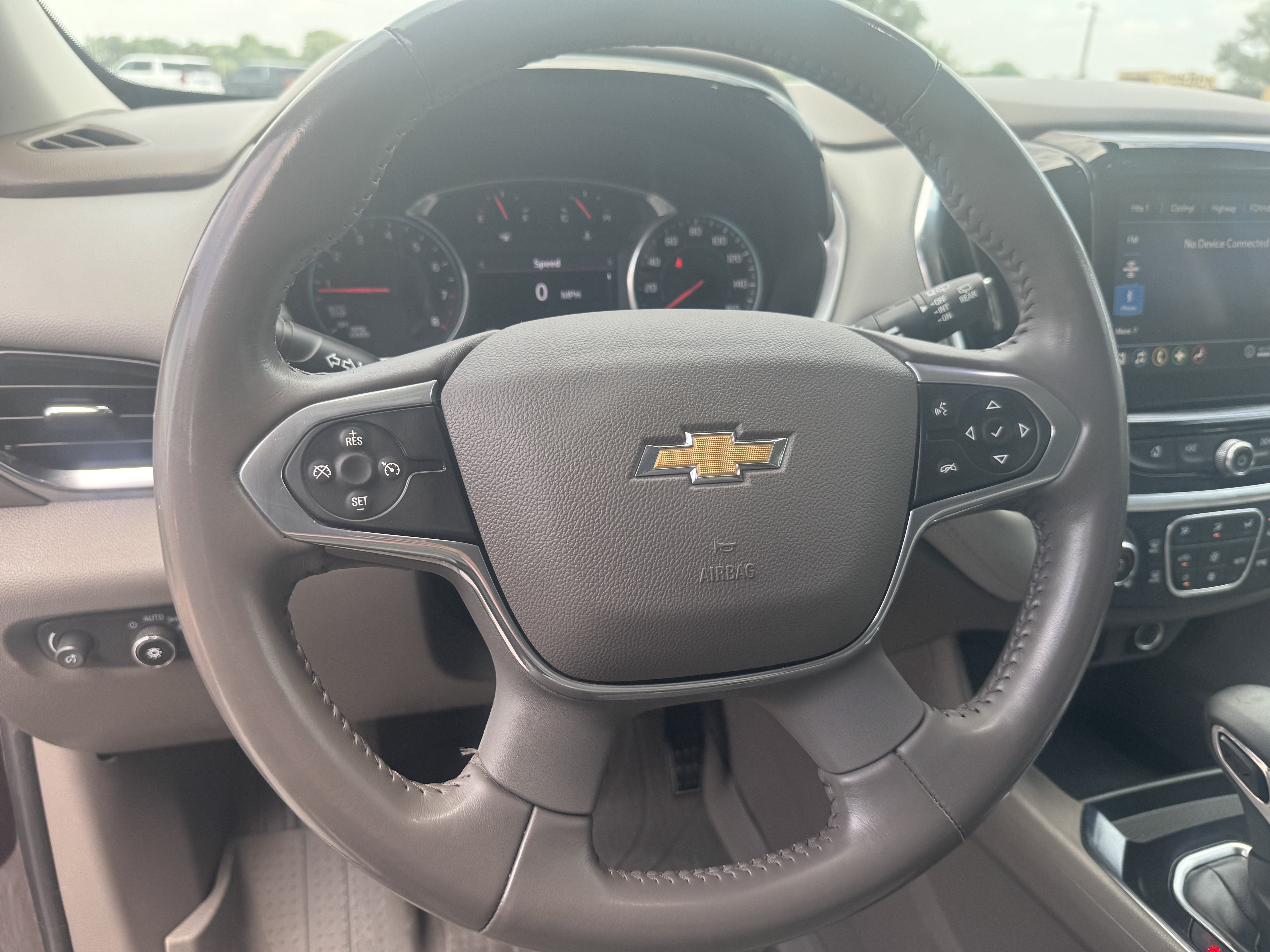 2021 Chevrolet Traverse LT Cloth