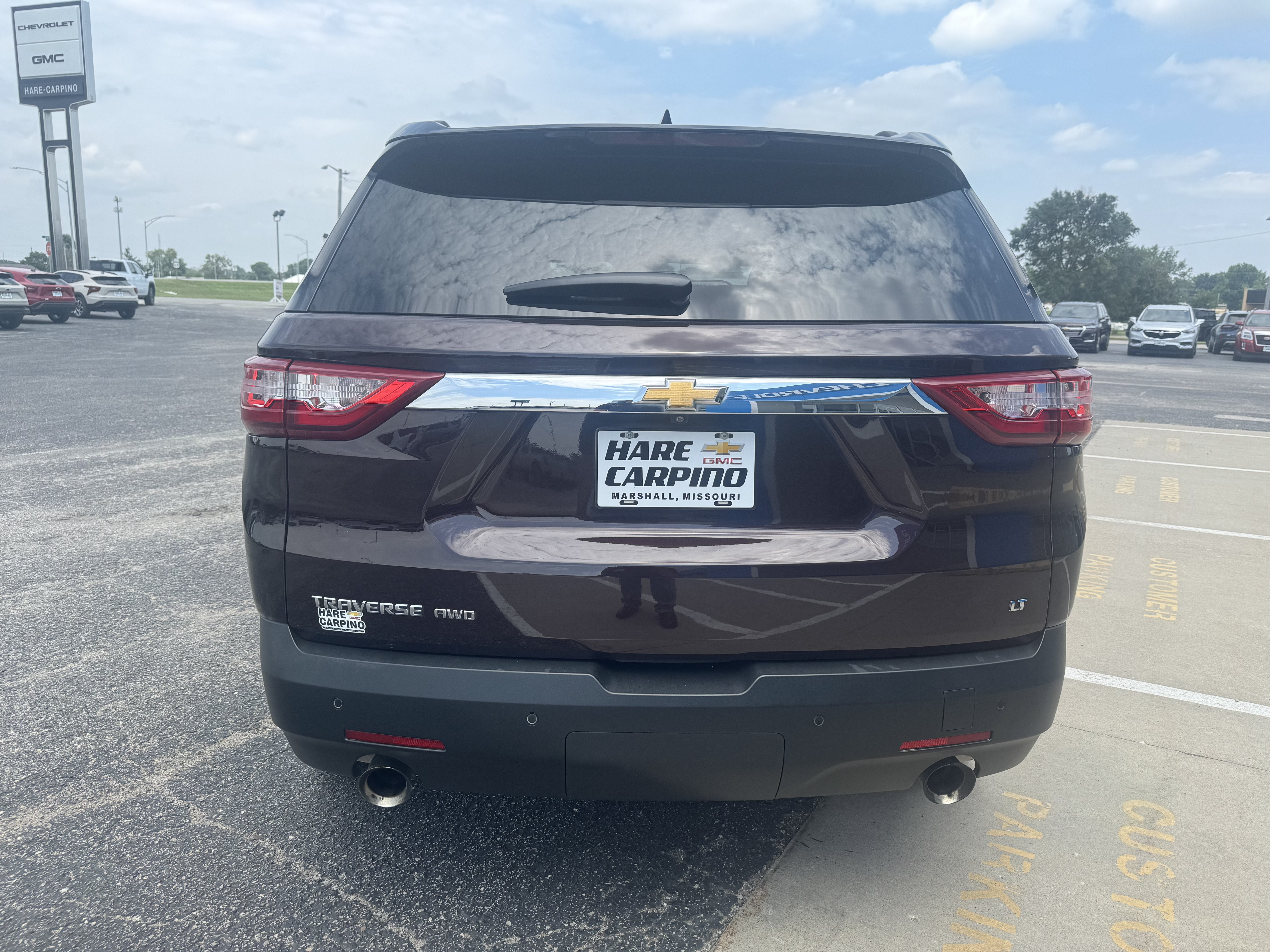 2021 Chevrolet Traverse LT Cloth
