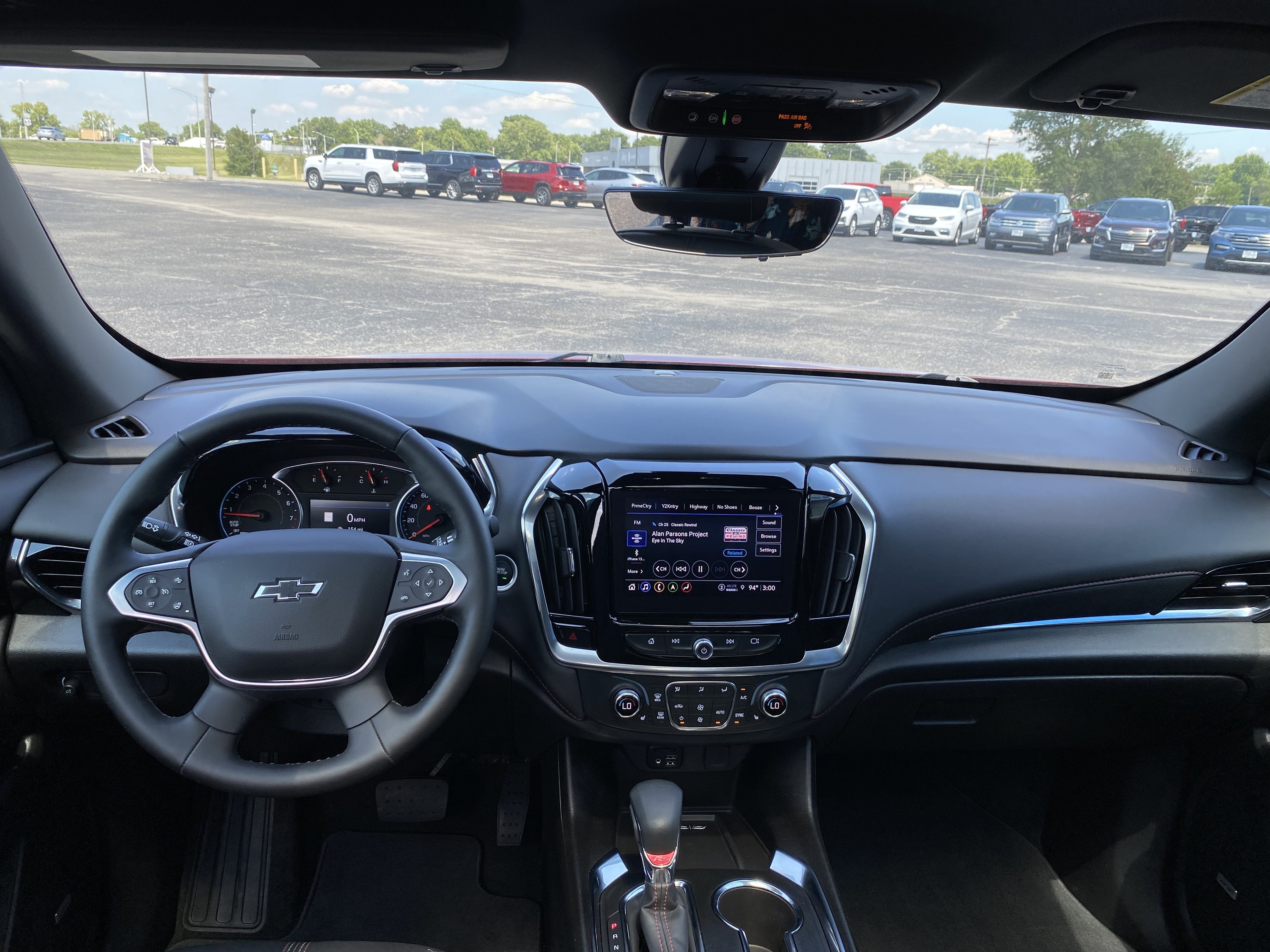 2023 Chevrolet Traverse RS