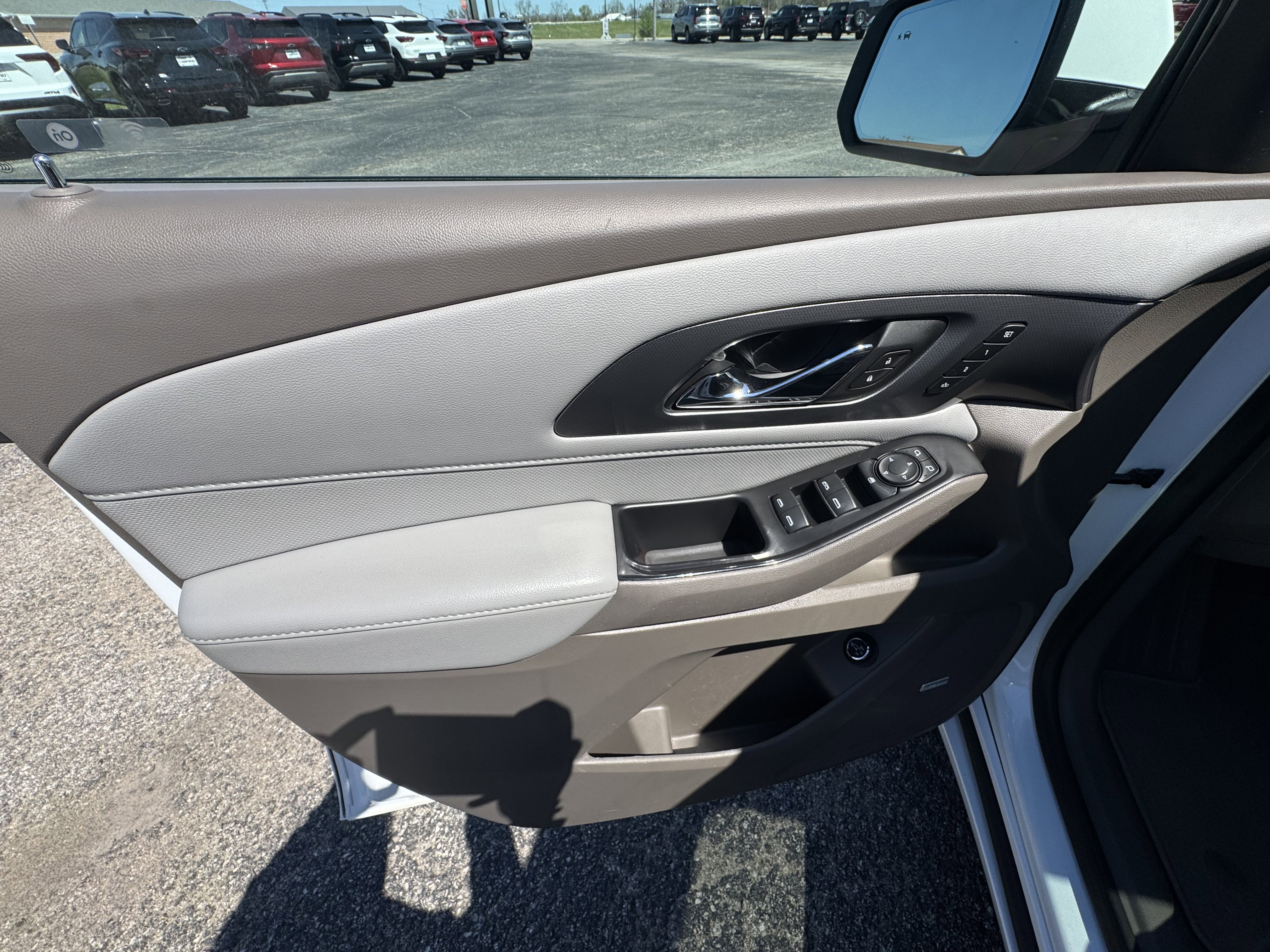 2021 Chevrolet Traverse Premier