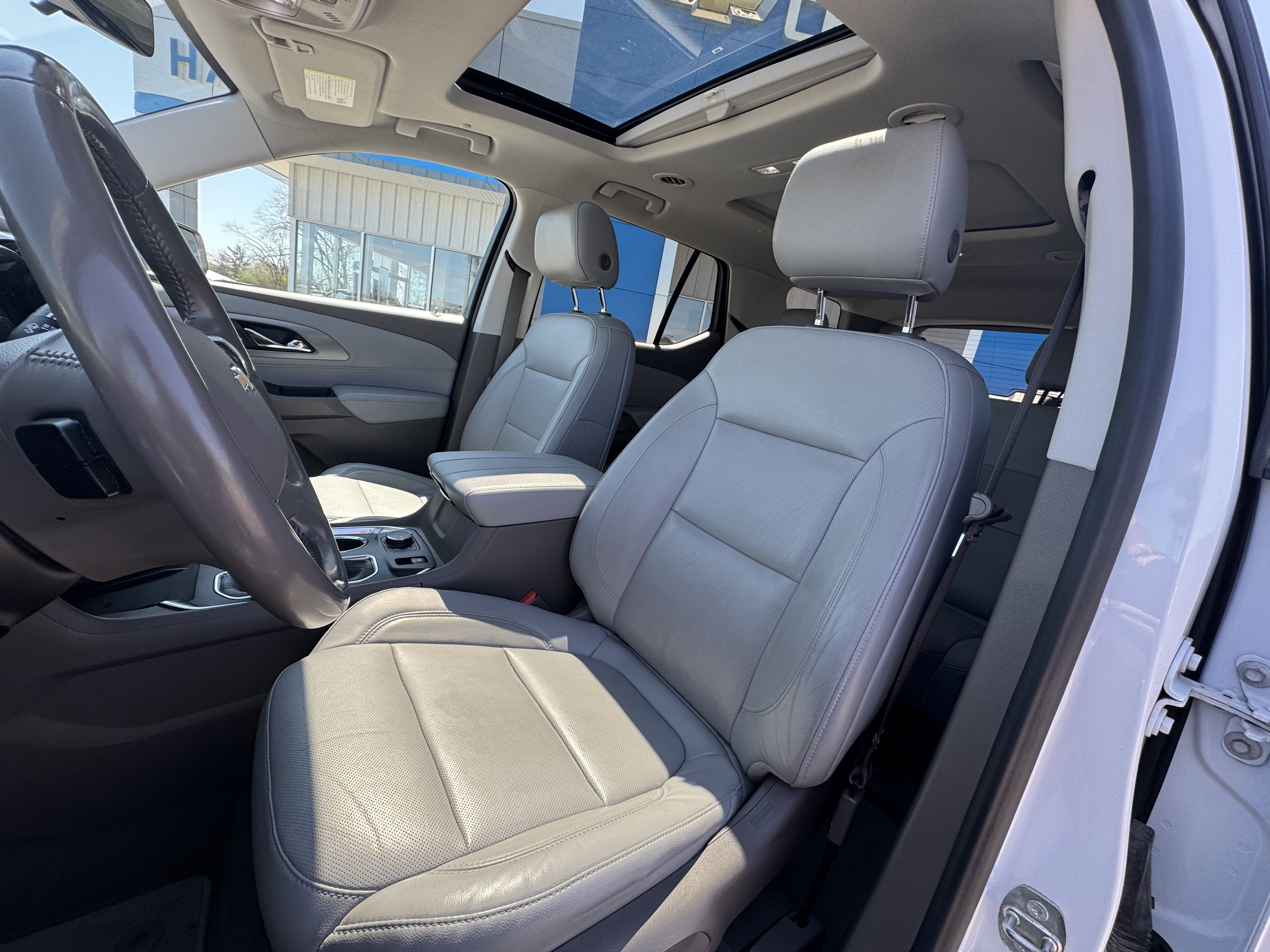 2021 Chevrolet Traverse Premier