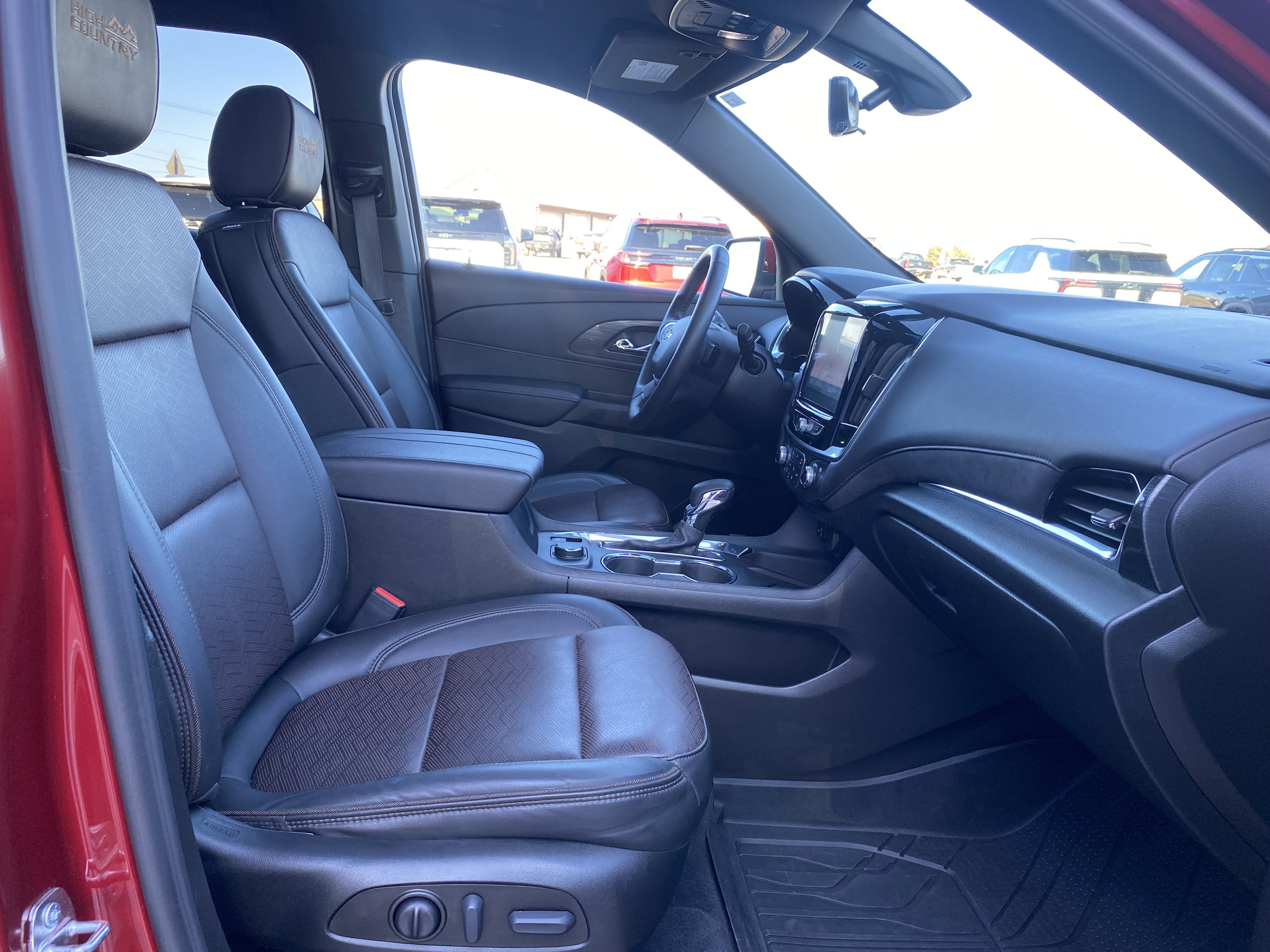 2023 Chevrolet Traverse High Country