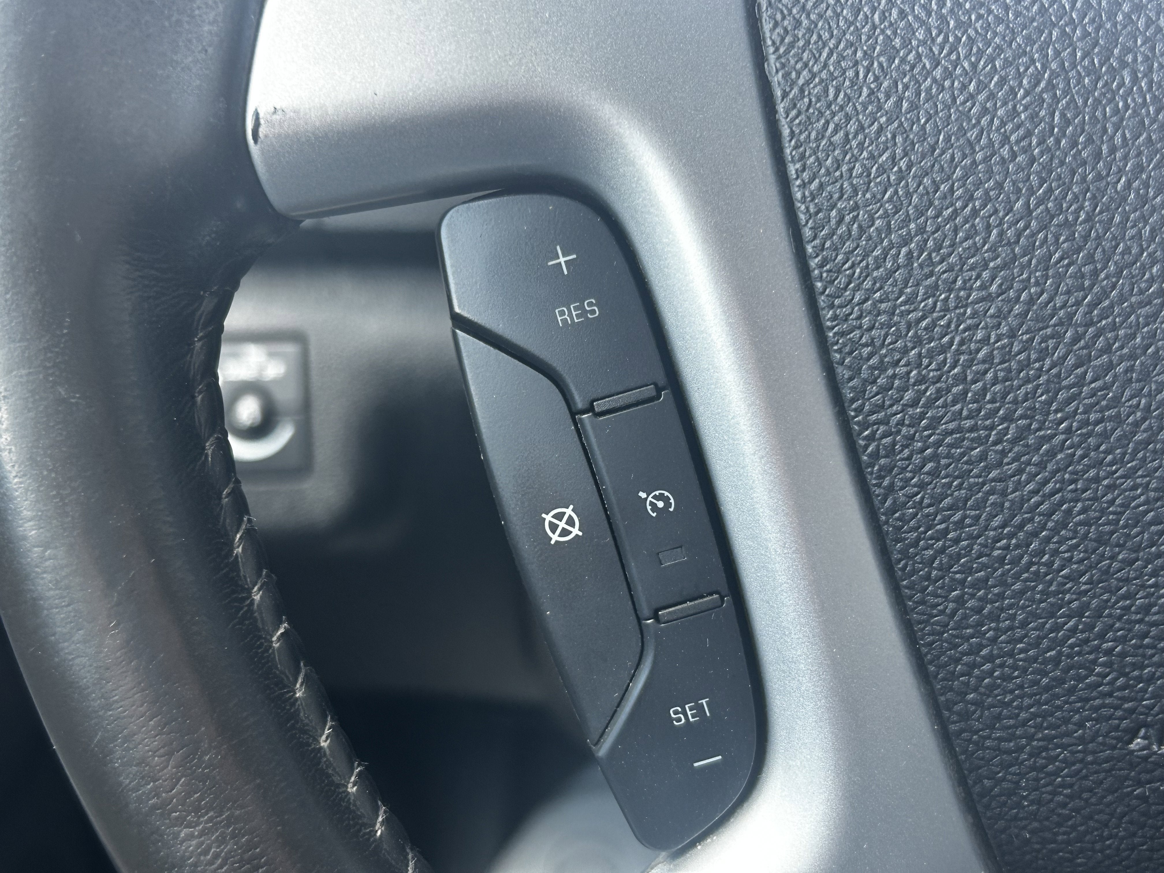 2011 Chevrolet Traverse LT w/1LT