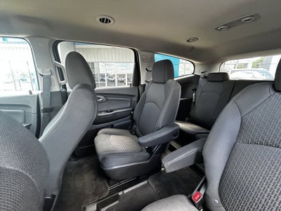 2011 Chevrolet Traverse LT w/1LT