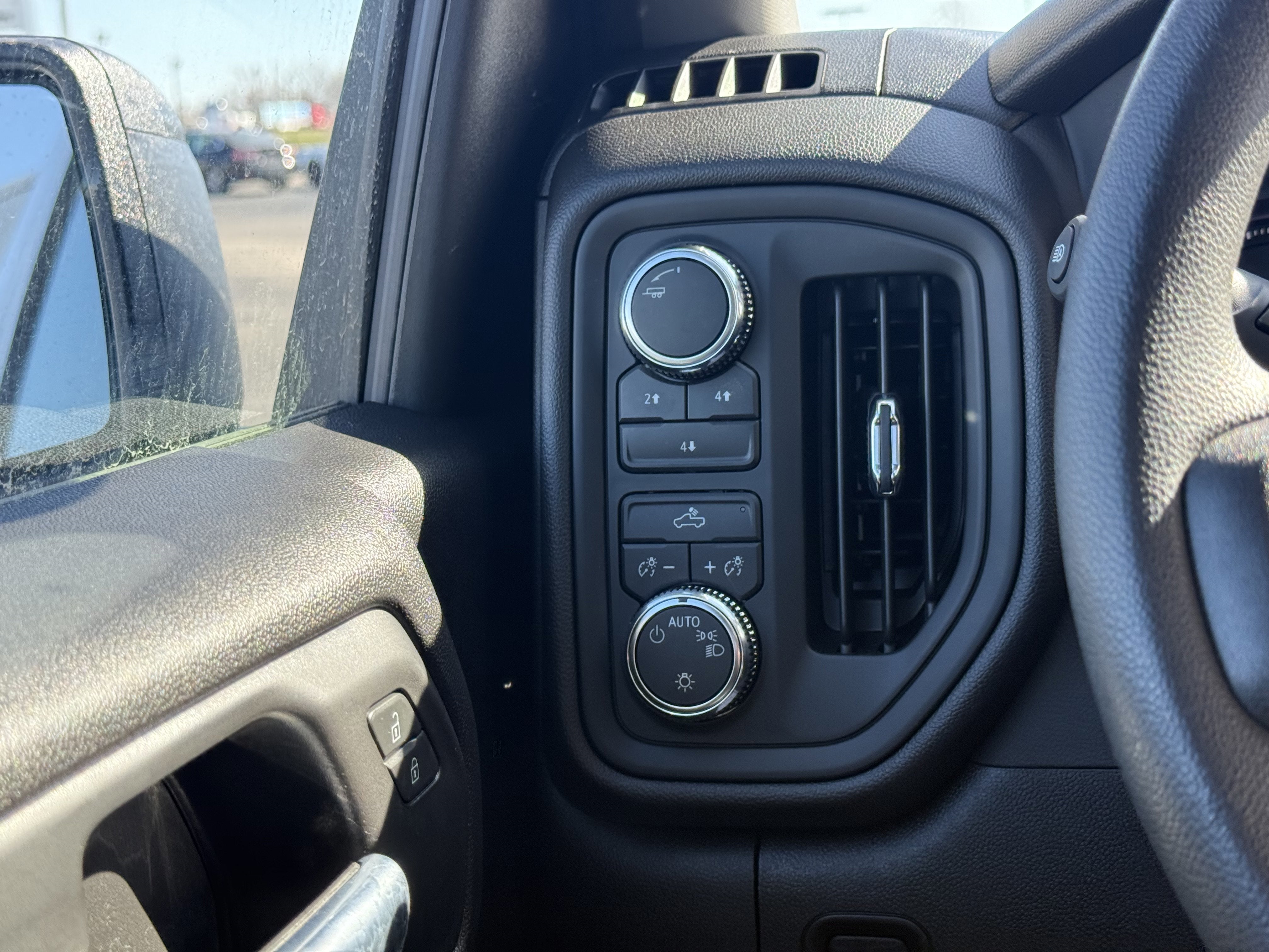 2025 GMC Sierra 2500 HD Pro