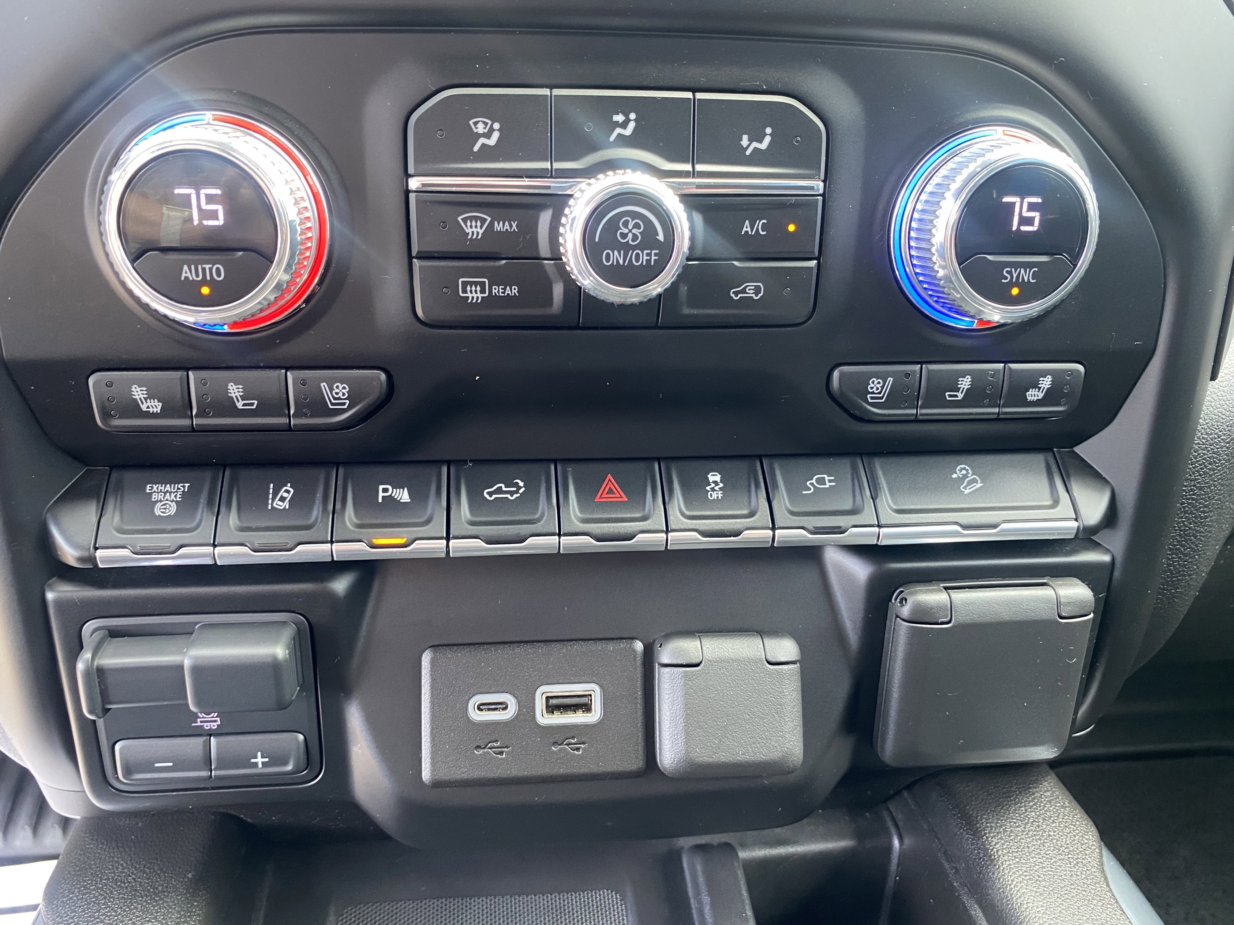 2023 GMC Sierra 2500 HD AT4