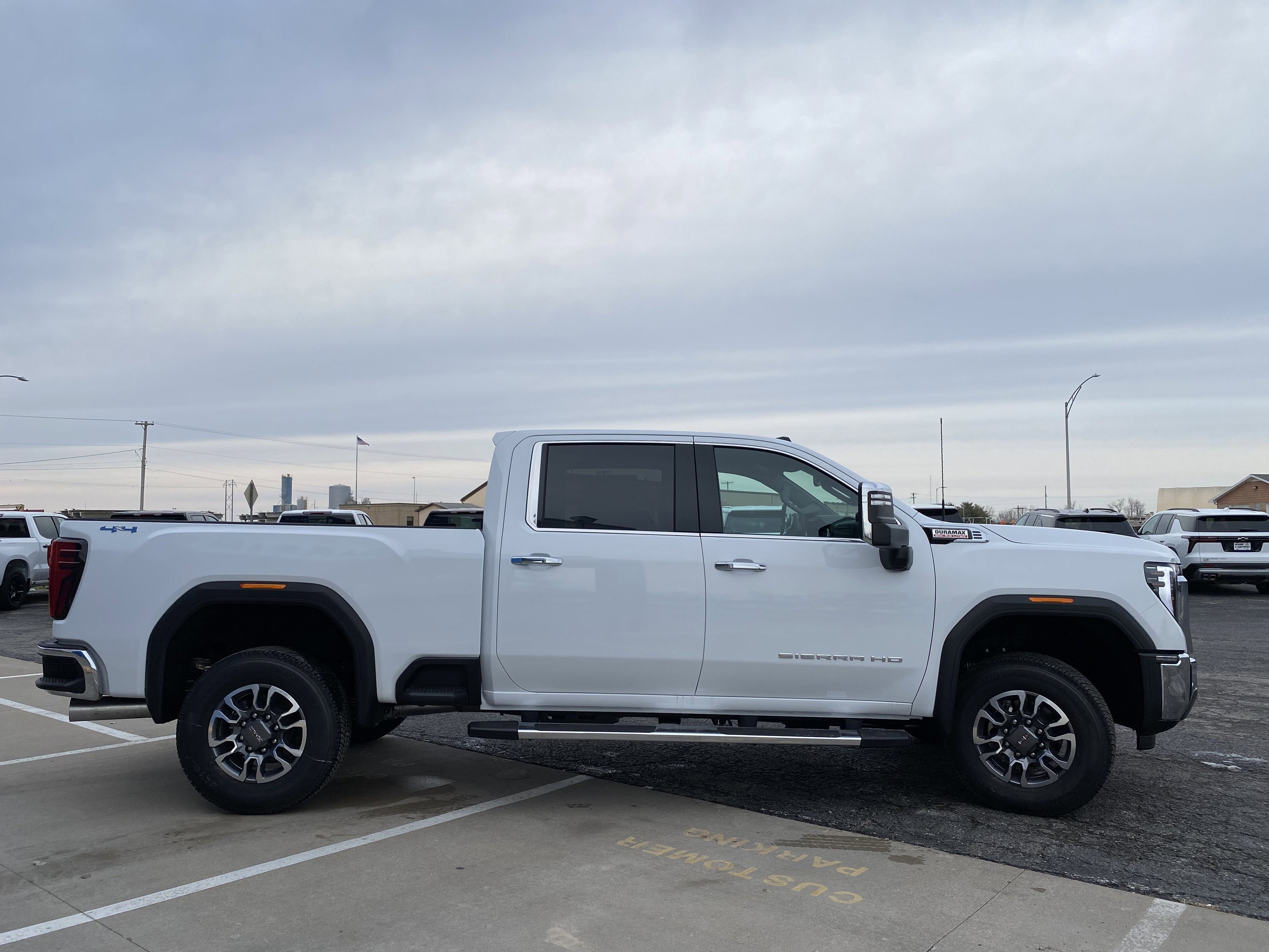 2026 GMC Sierra 2500 HD SLT