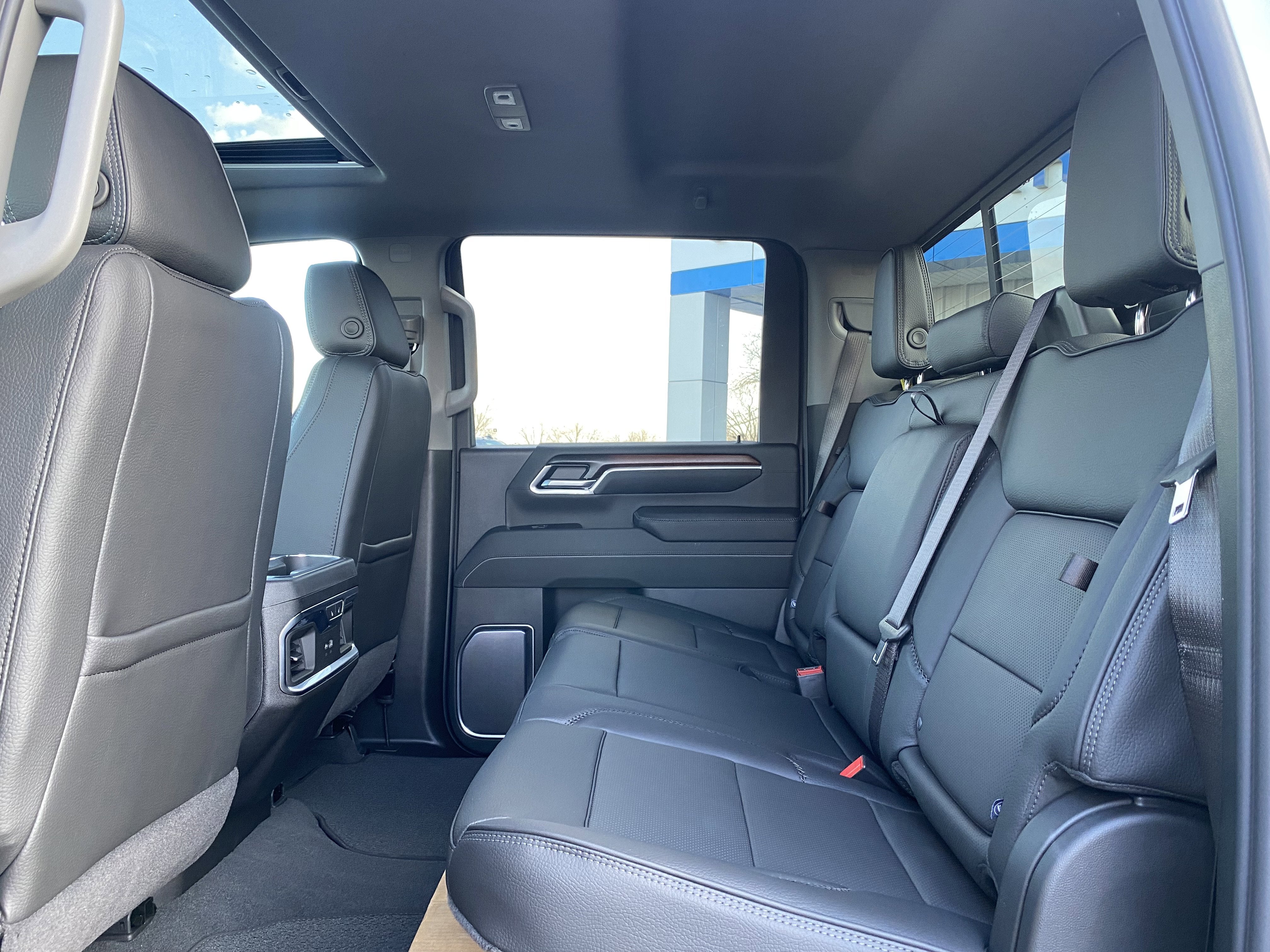 2026 GMC Sierra 3500 HD Denali DRW