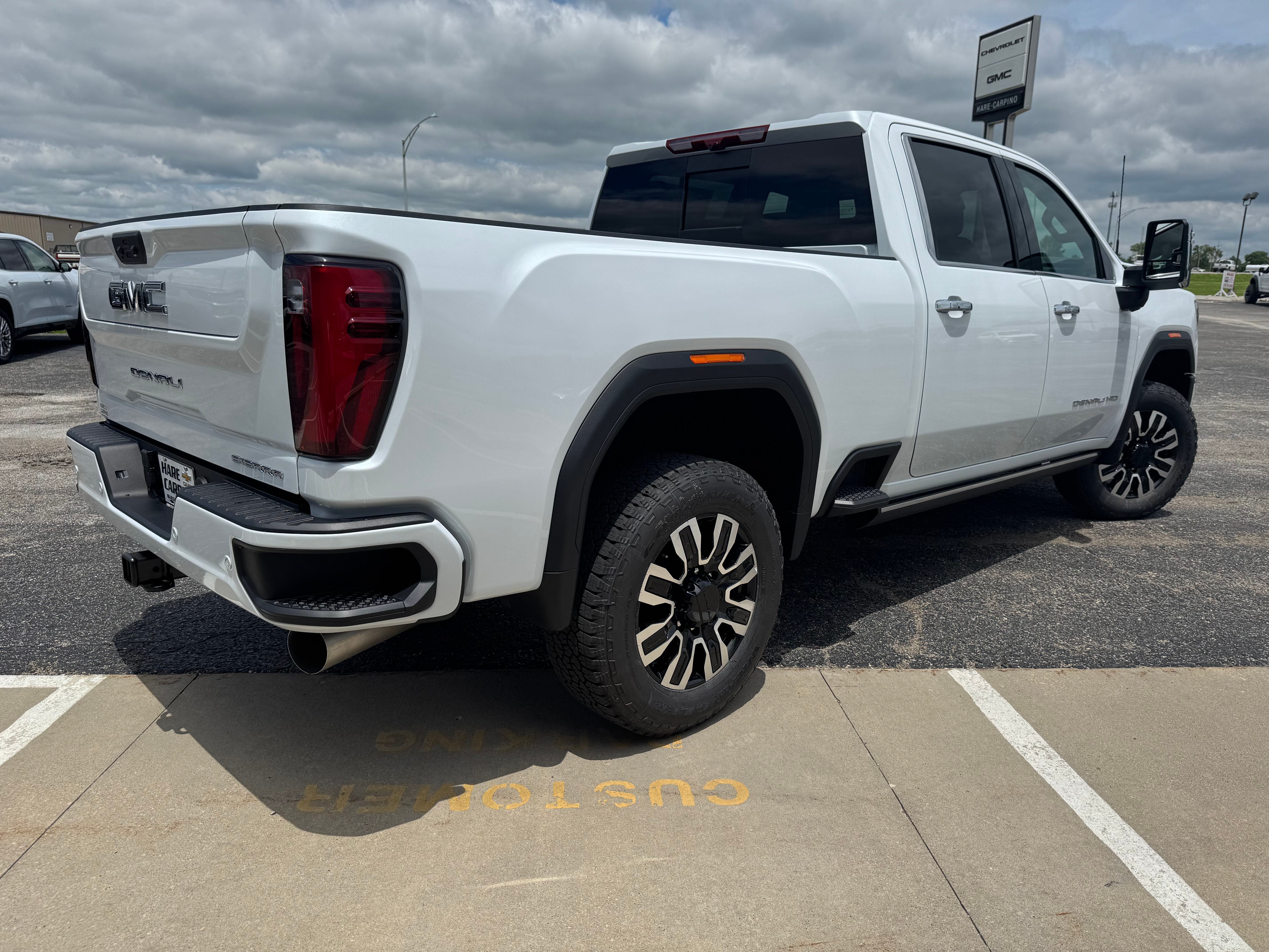 2026 GMC Sierra 2500 HD Denali Ultimate