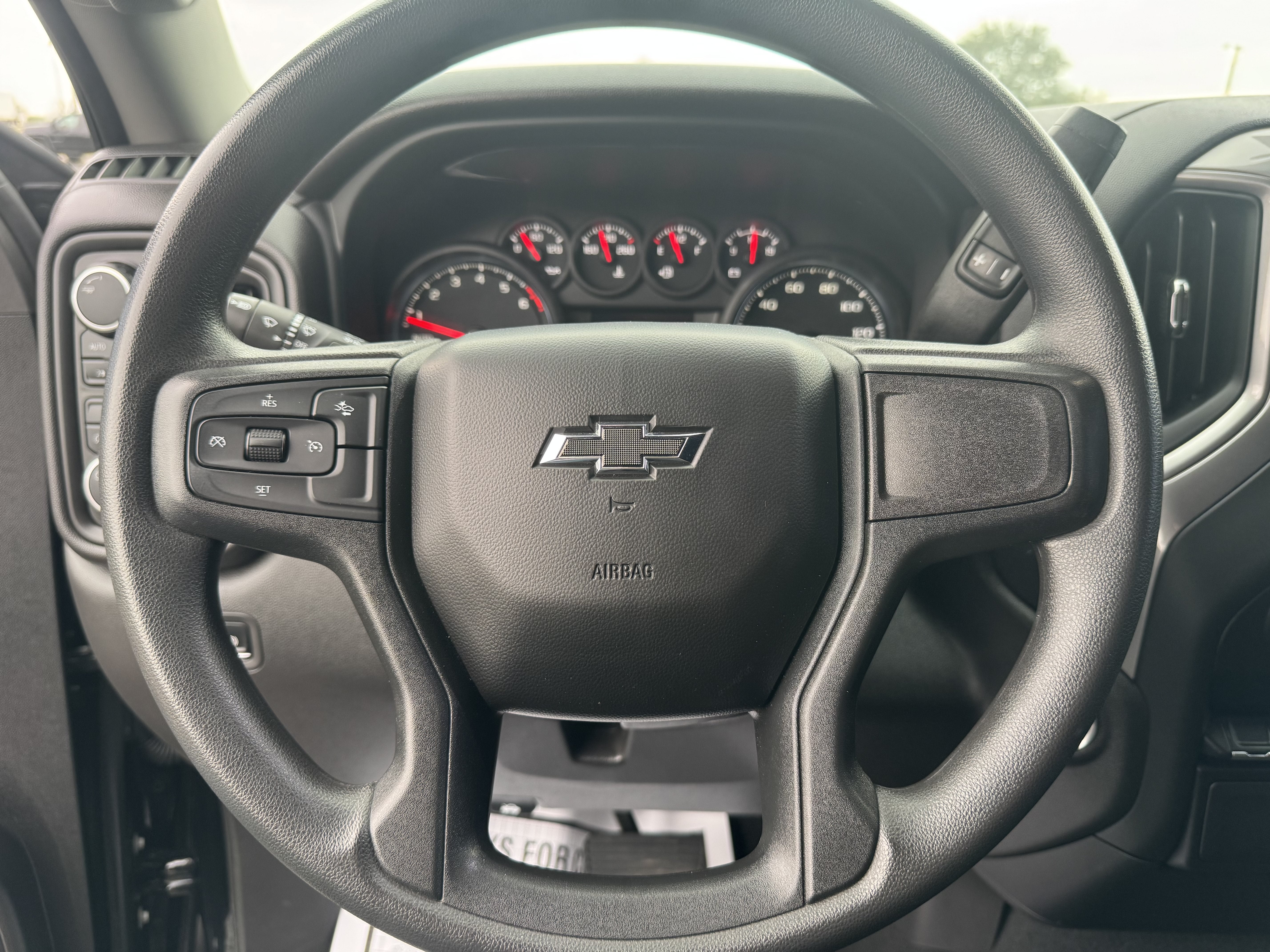 2024 Chevrolet Silverado 1500 Custom Trail Boss