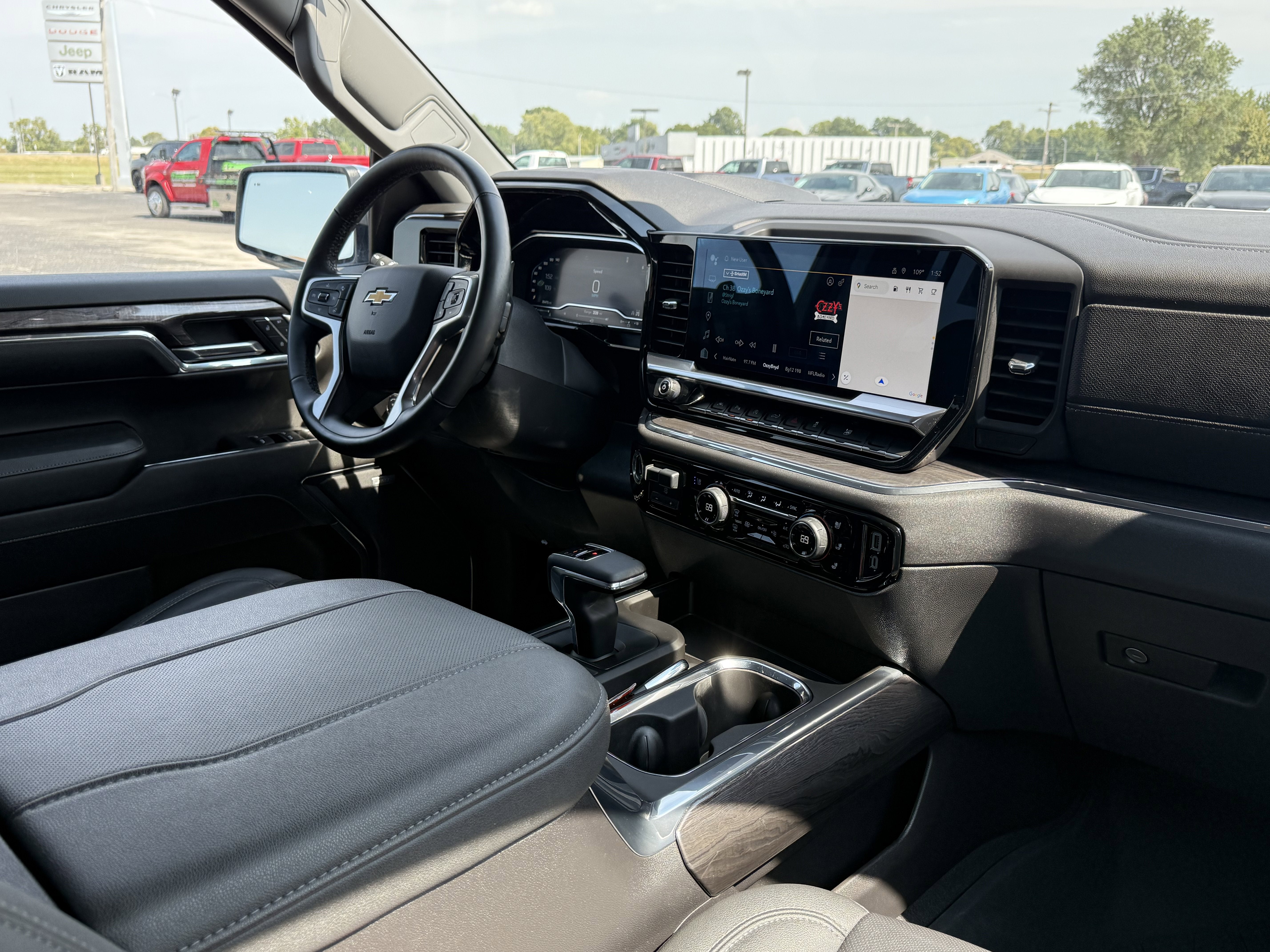 2024 Chevrolet Silverado 1500 LTZ