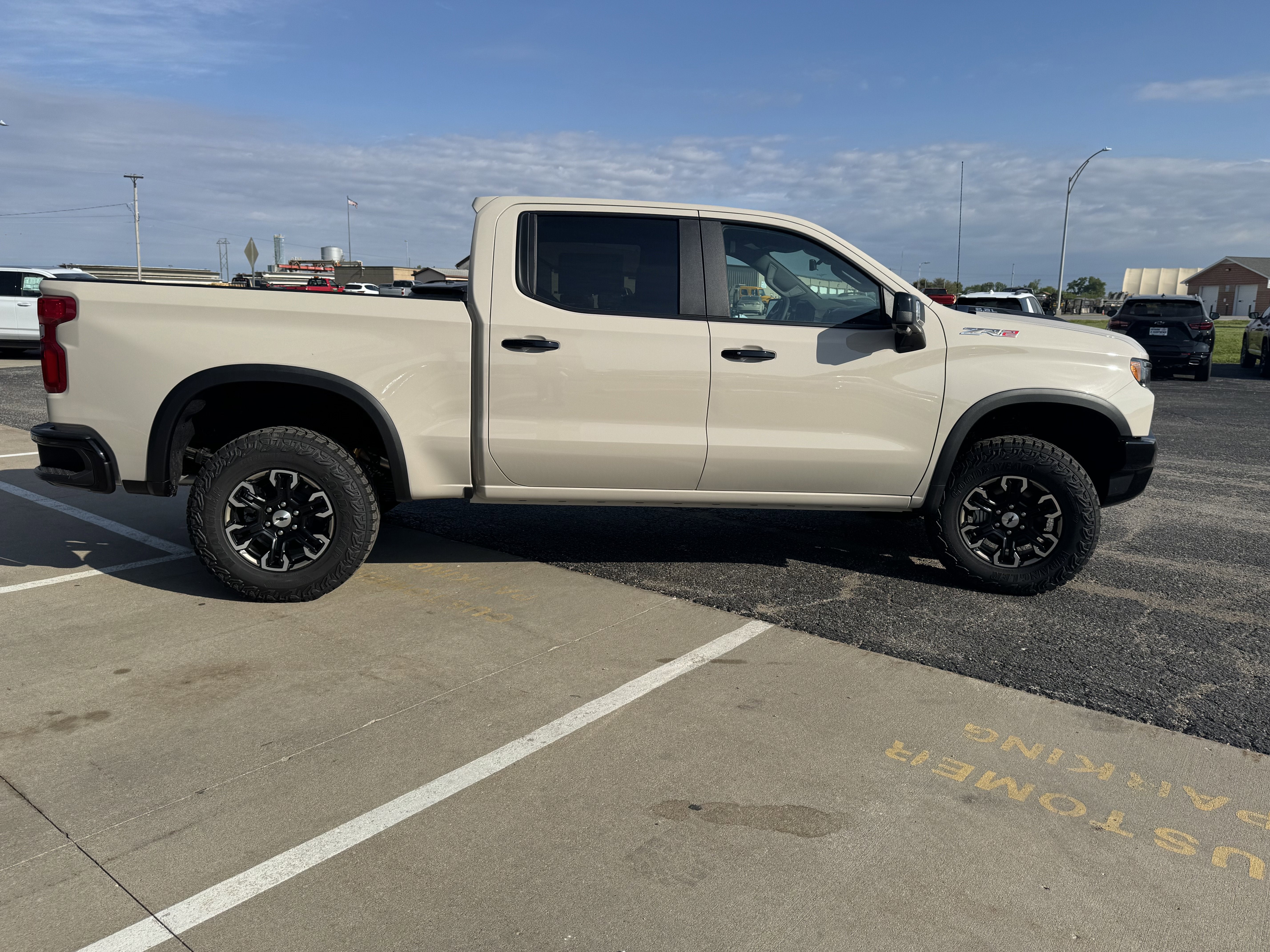 2026 Chevrolet Silverado 1500 ZR2