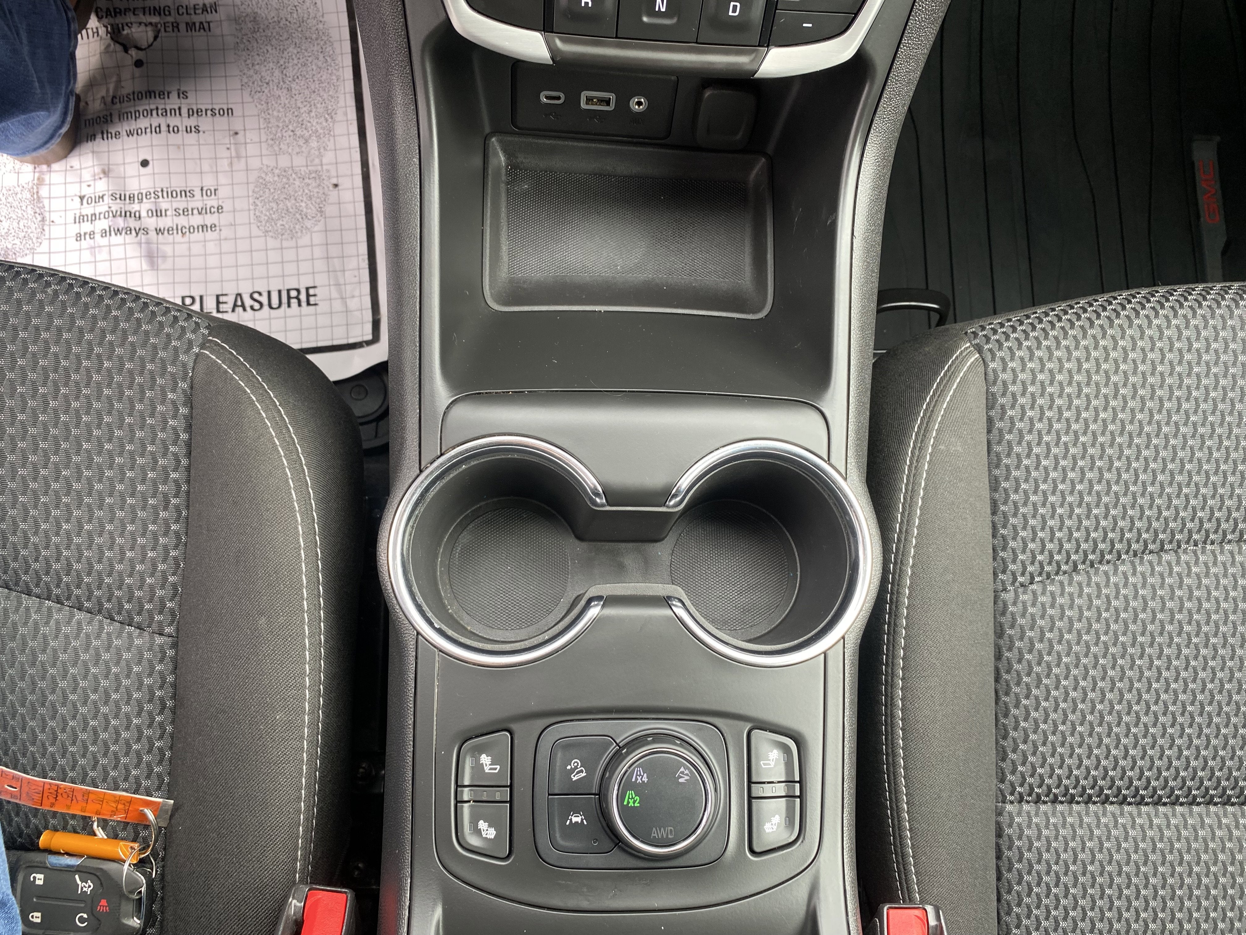 2023 GMC Terrain SLE