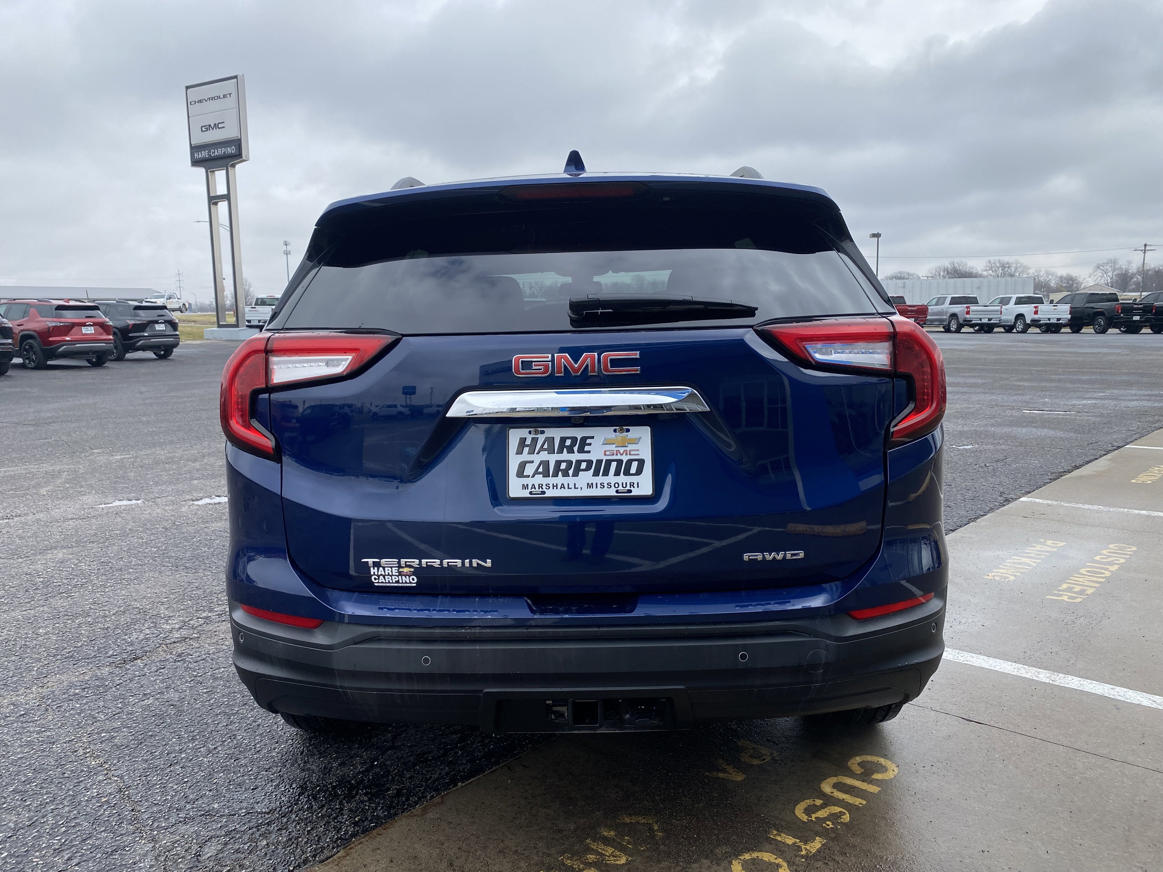 2023 GMC Terrain SLE