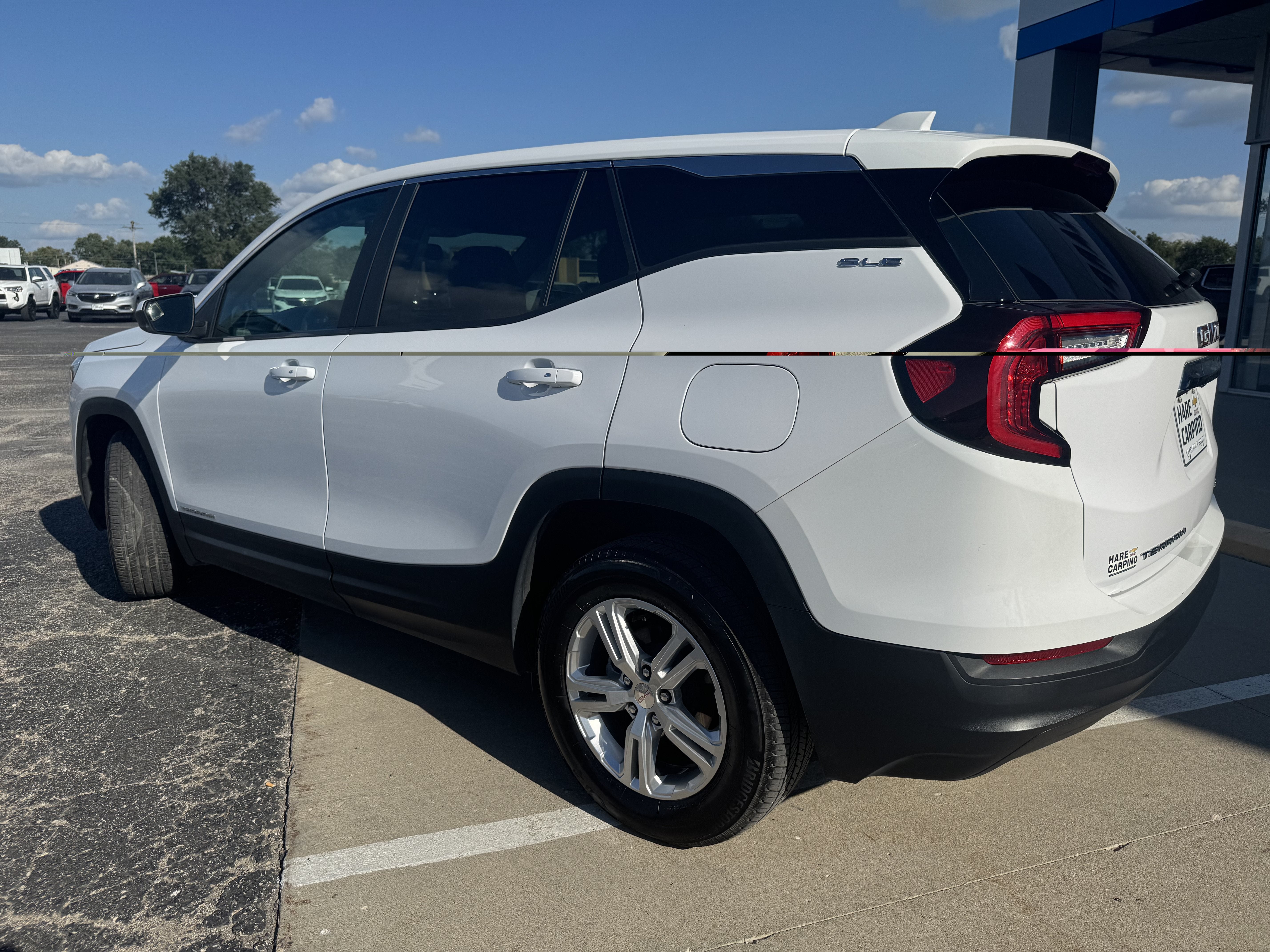 Used 2024 GMC Terrain SLE with VIN 3GKALTEG7RL368618 for sale in Kansas City