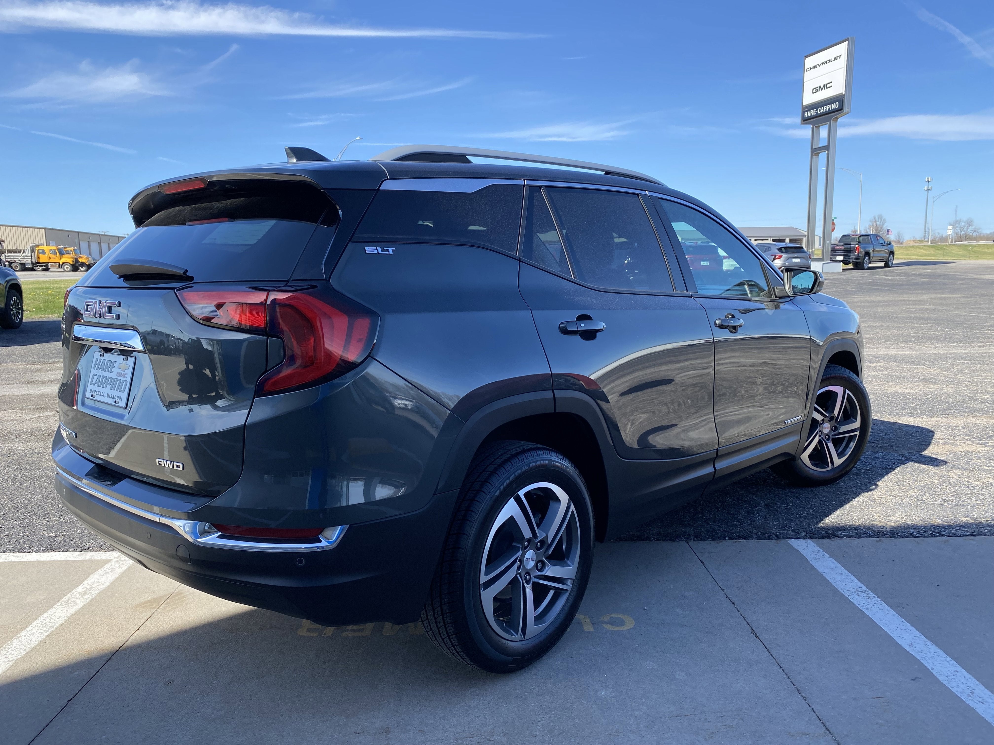 2021 GMC Terrain SLT