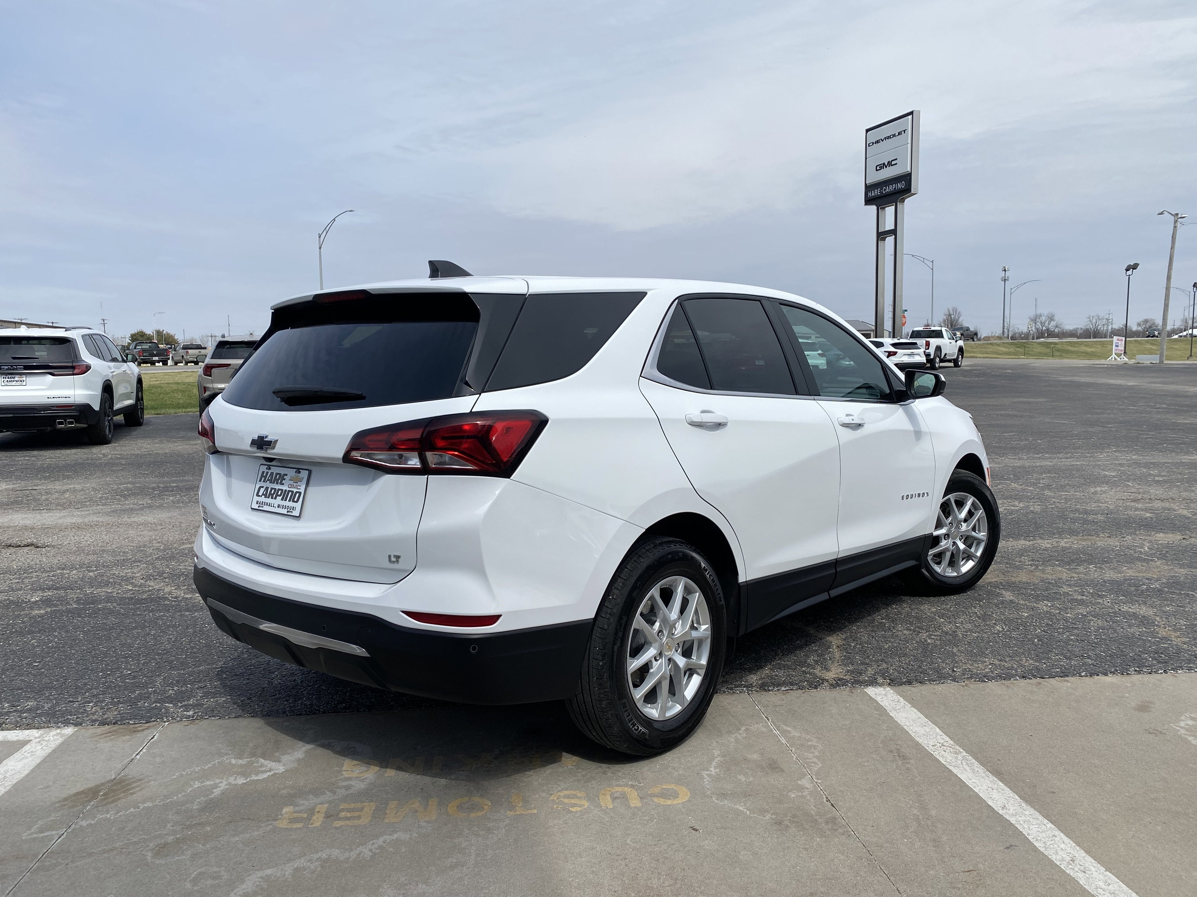 2024 Chevrolet Equinox LT