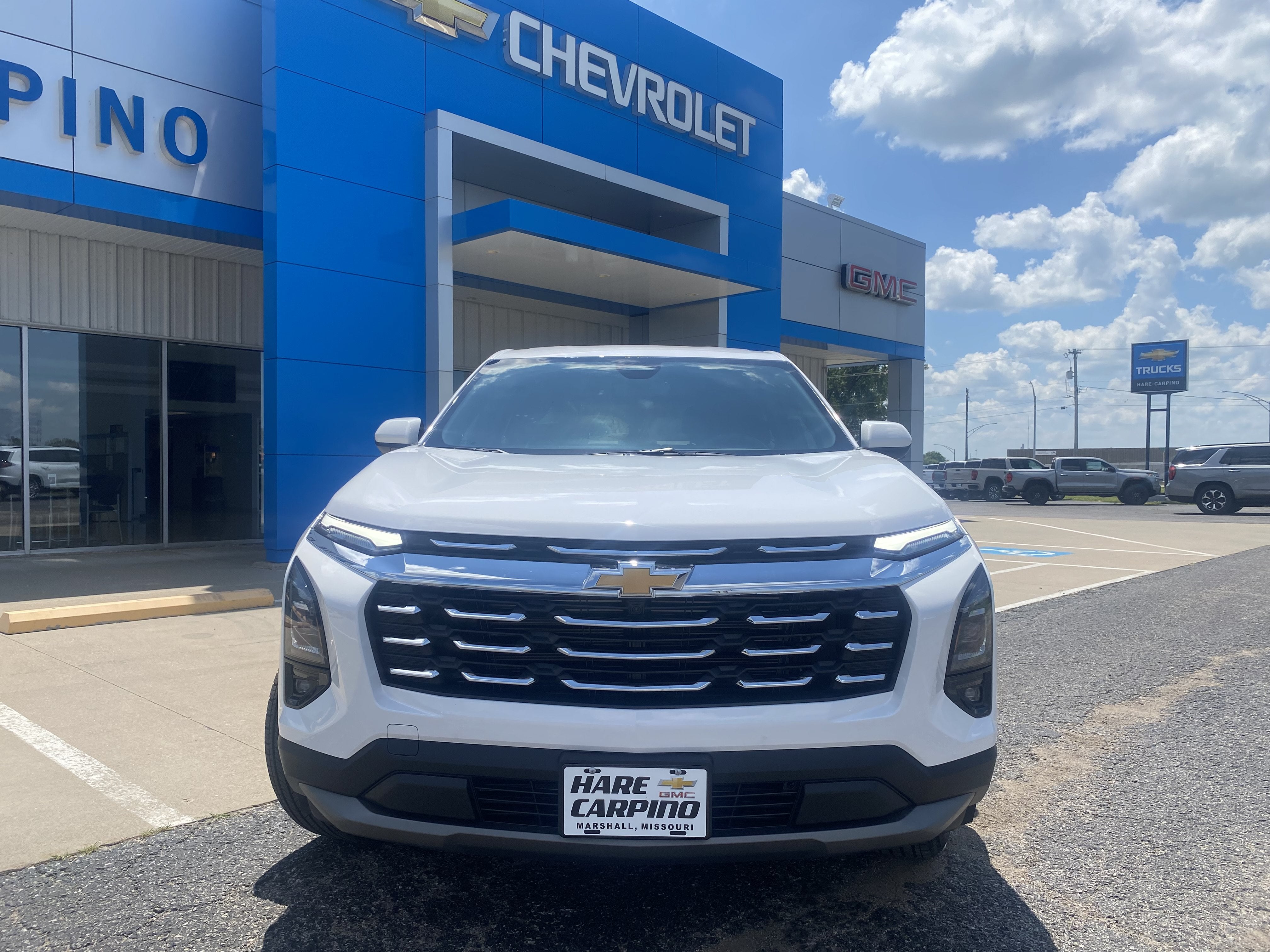 2027 Chevrolet Equinox LT