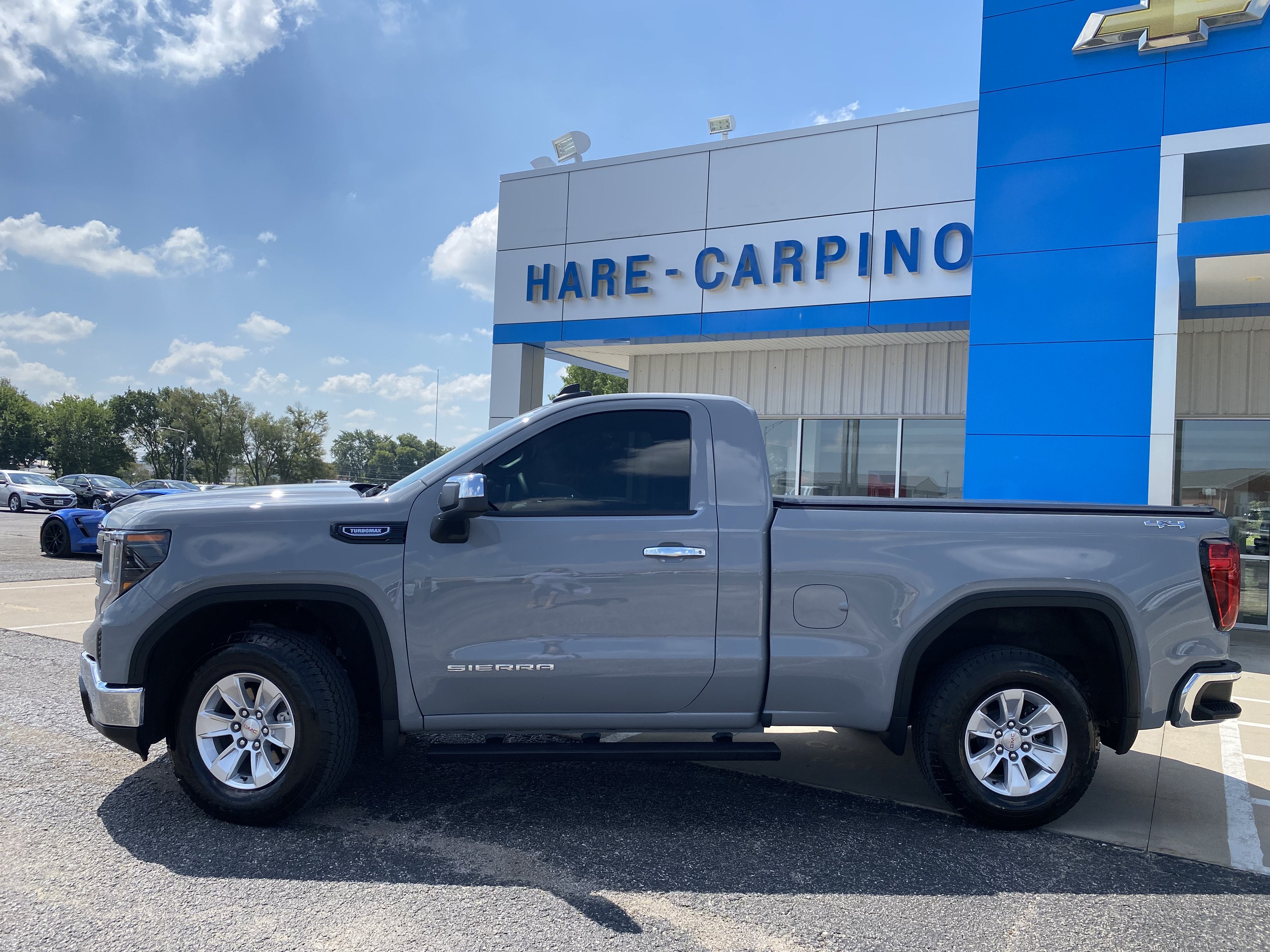 Used 2025 GMC Sierra 1500 Pro with VIN 3GTNUAEK7SG275888 for sale in Kansas City