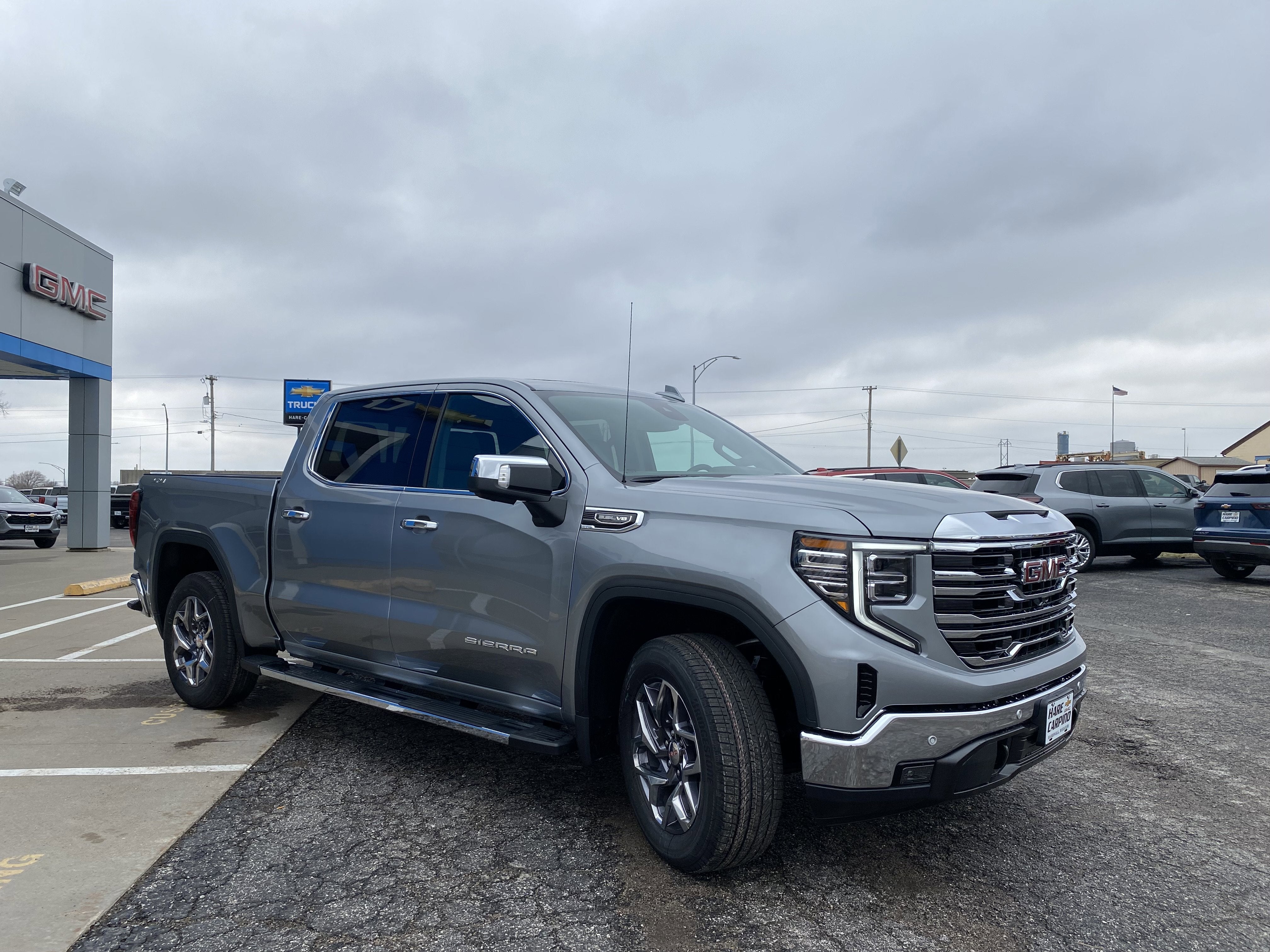 2026 GMC Sierra 1500 SLT