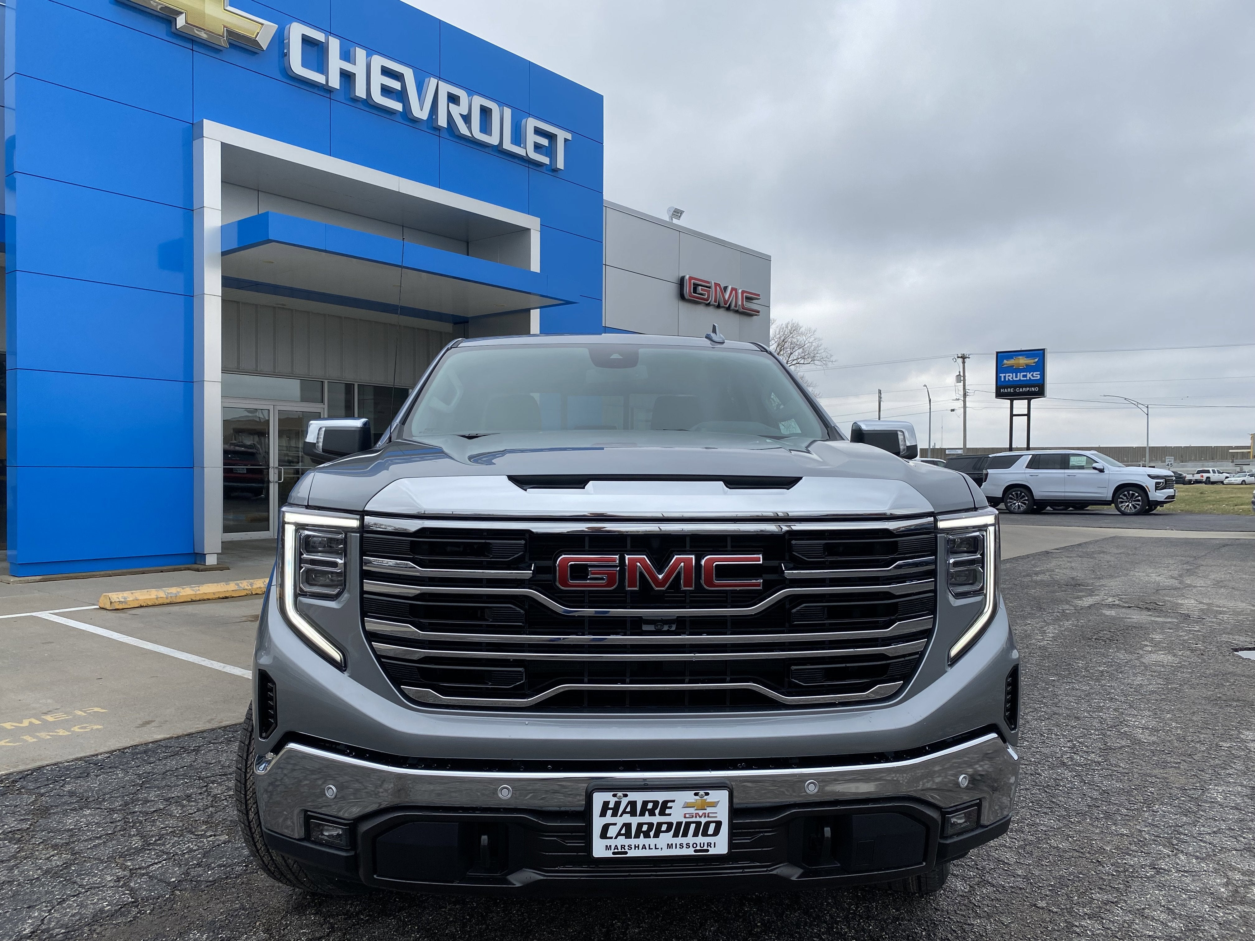 2026 GMC Sierra 1500 SLT