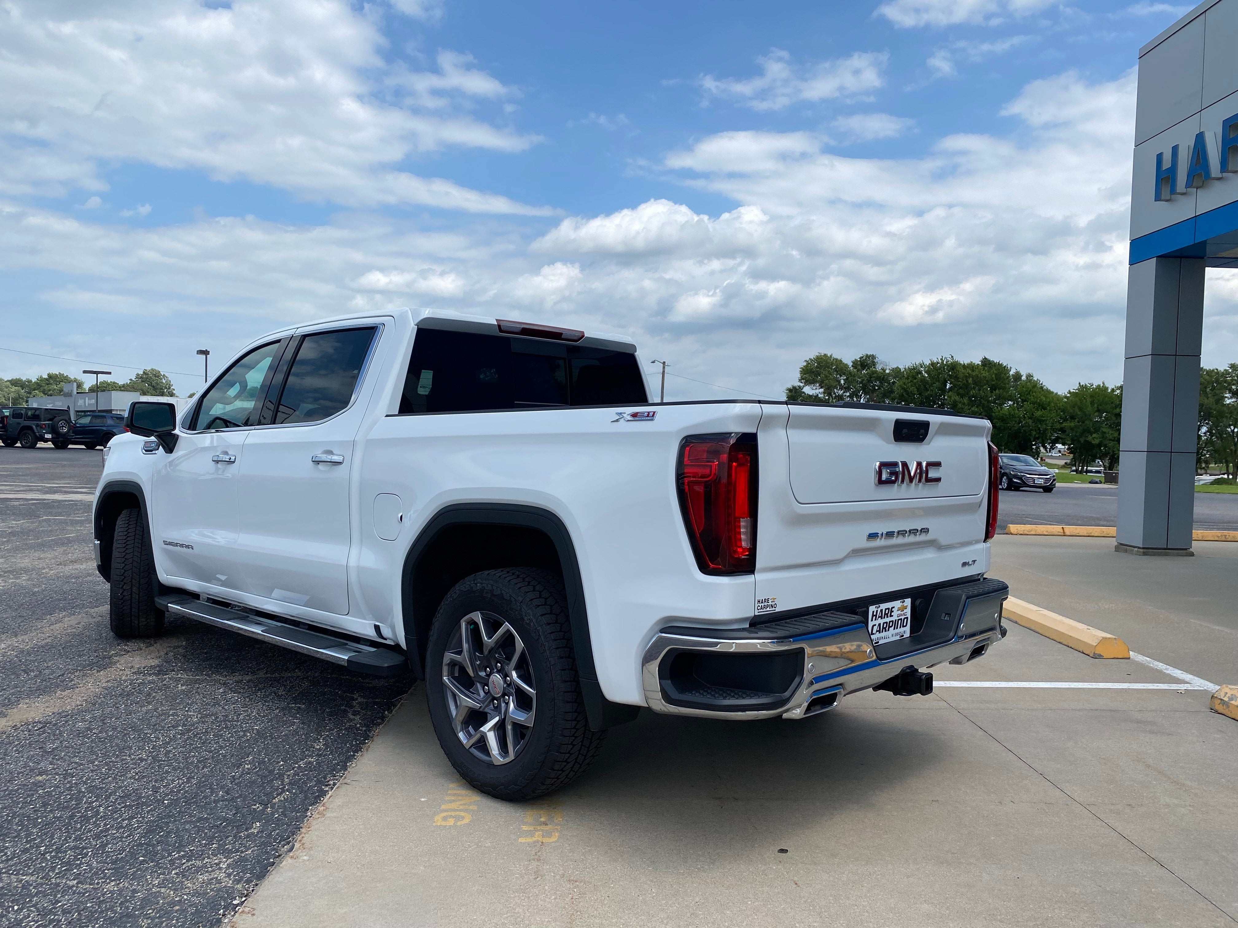 2026 GMC Sierra 1500 SLT