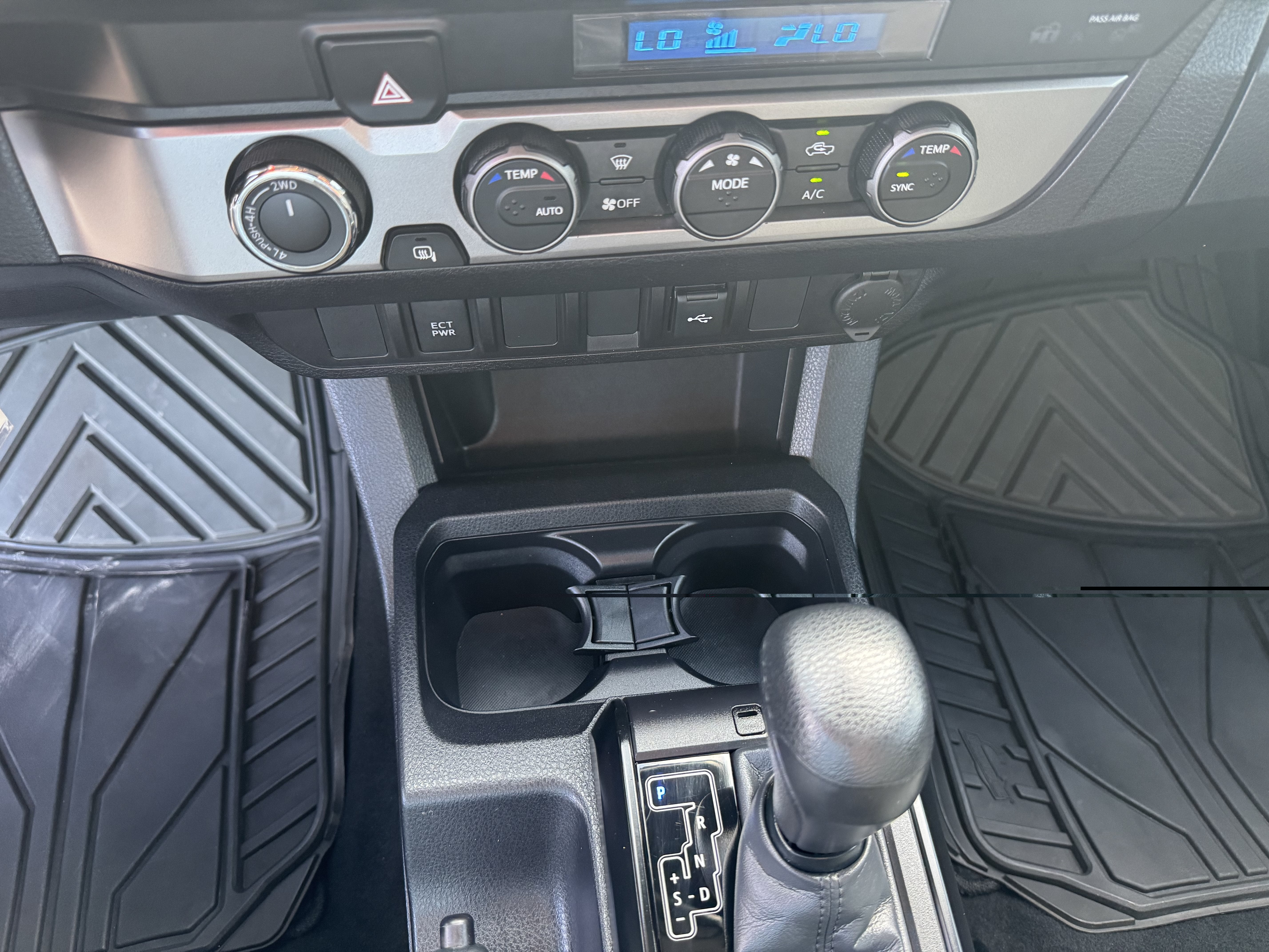 2023 Toyota Tacoma 4WD SR
