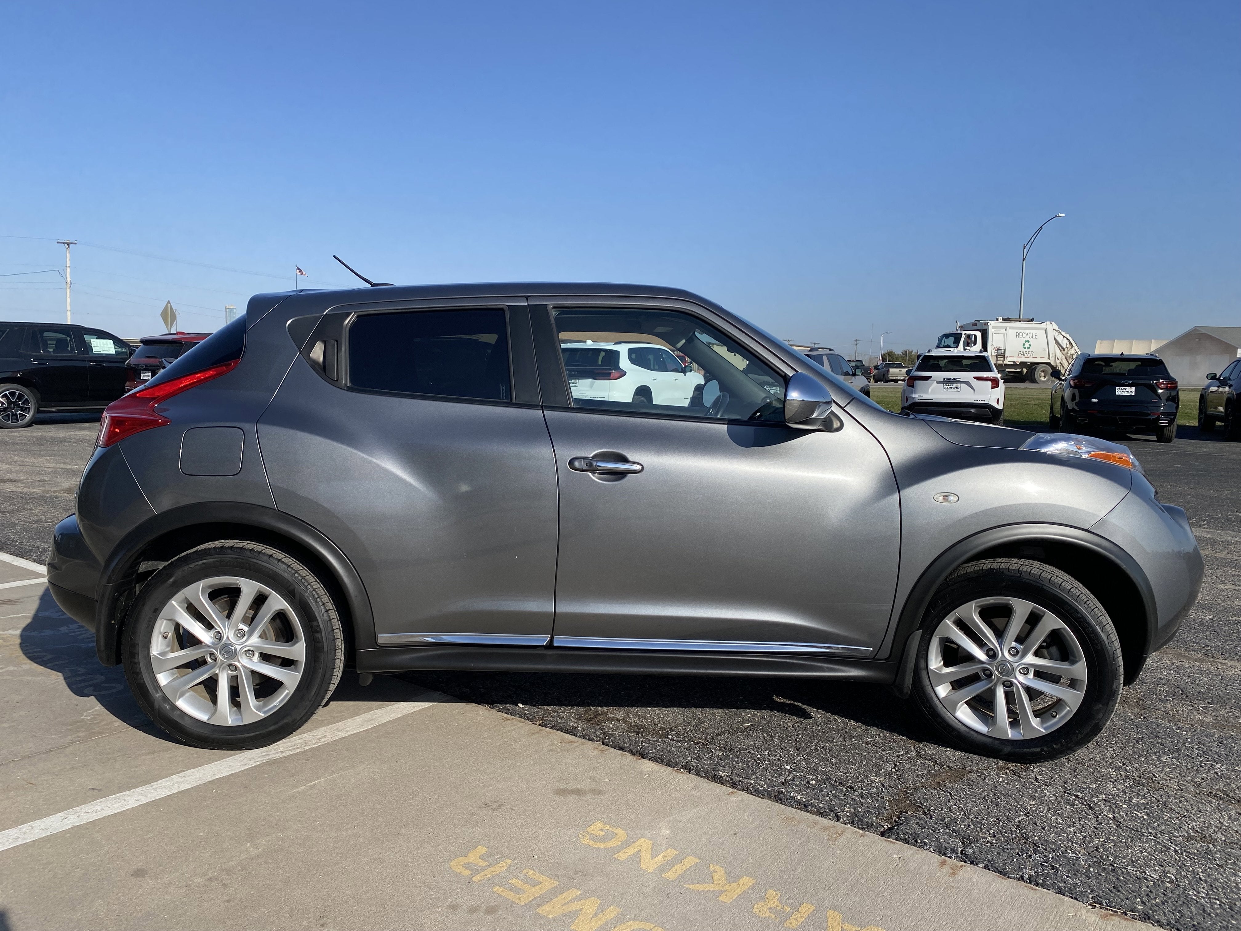 2012 Nissan JUKE SL