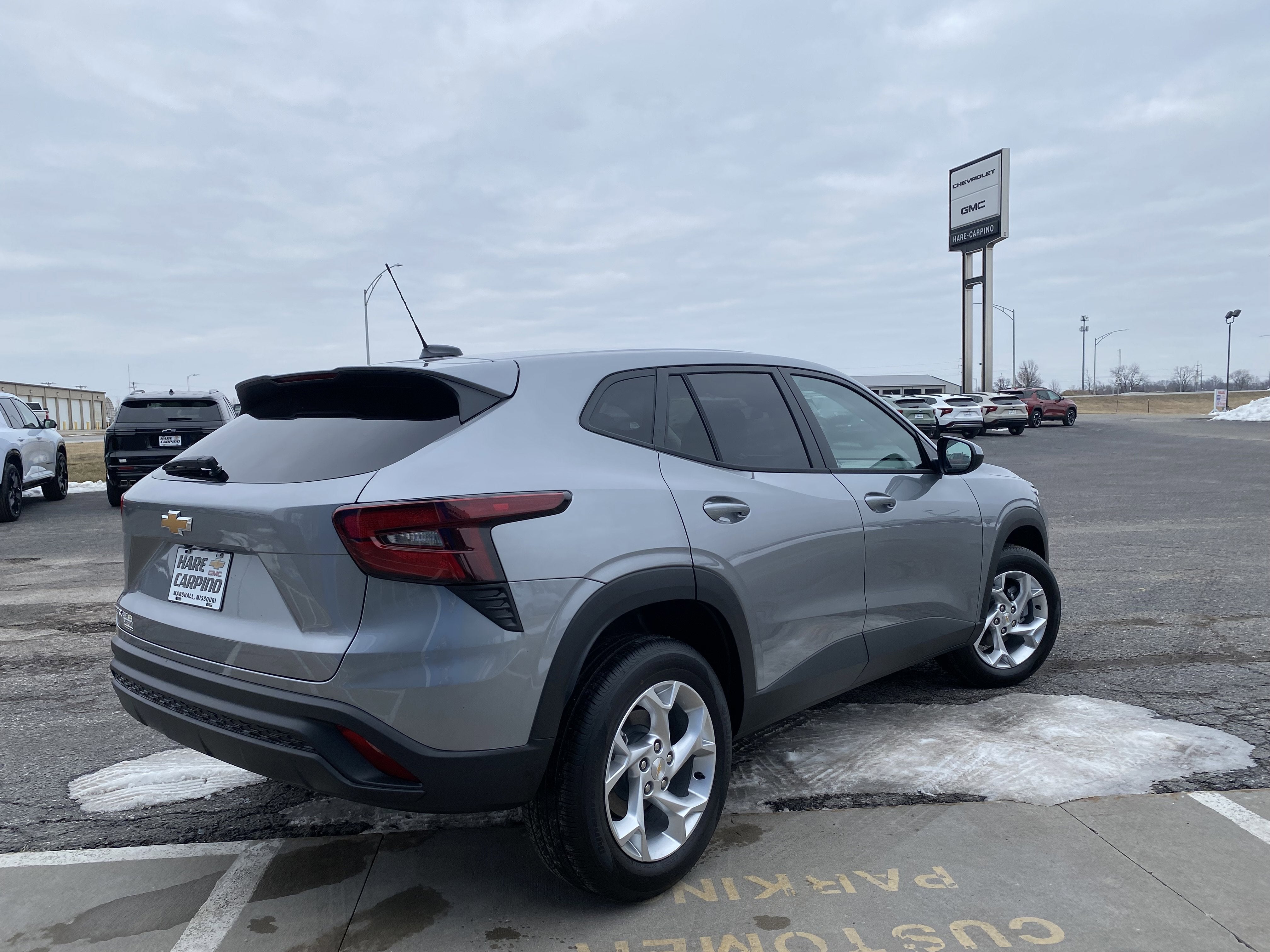 2026 Chevrolet Trax LS