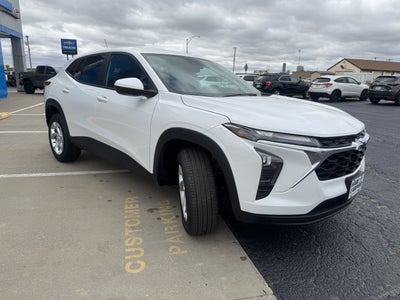 2026 Chevrolet Trax LS