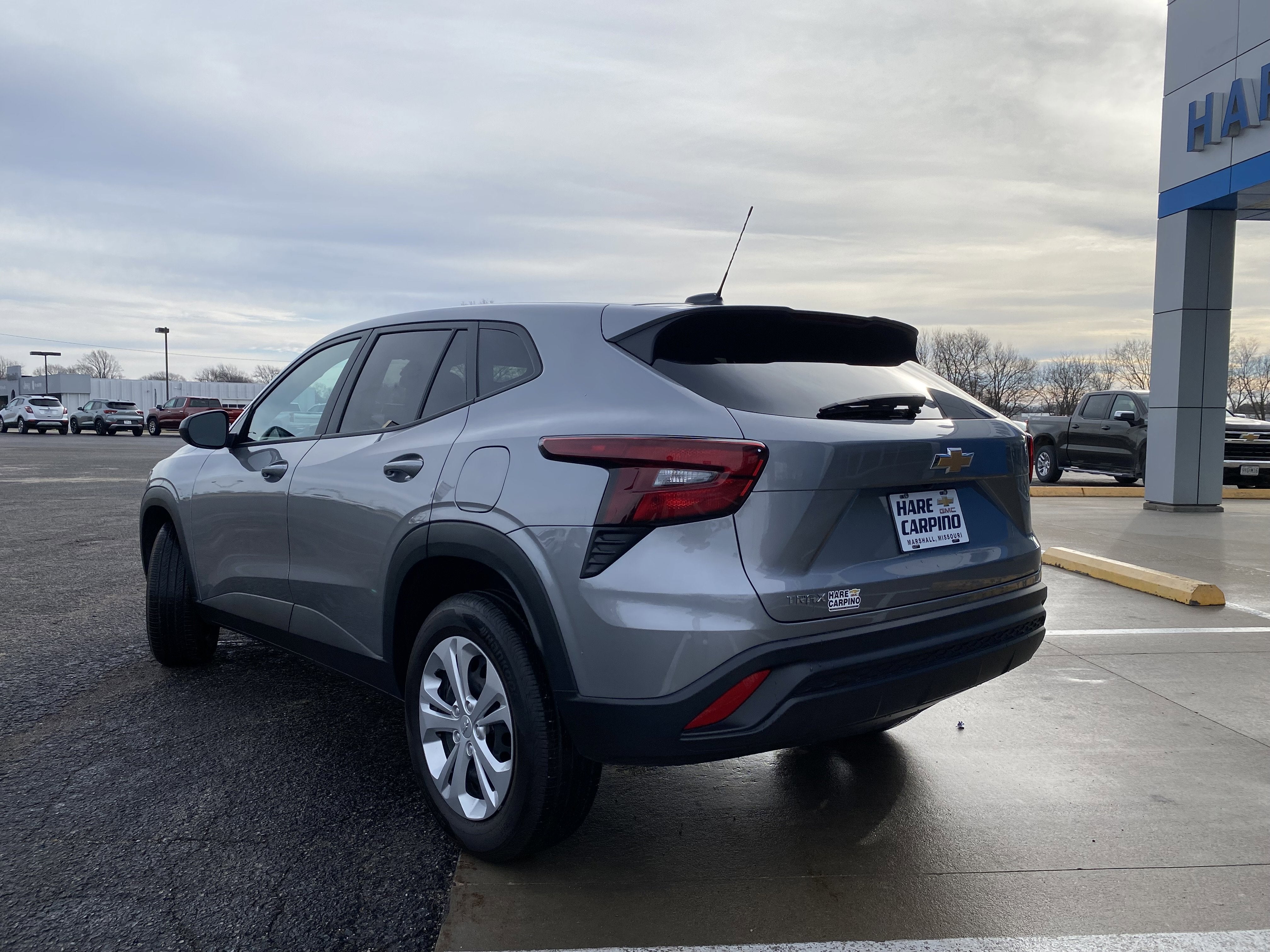 2025 Chevrolet Trax LS