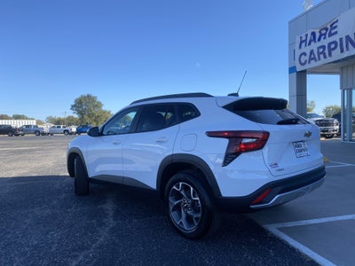2025 Chevrolet Trax LT