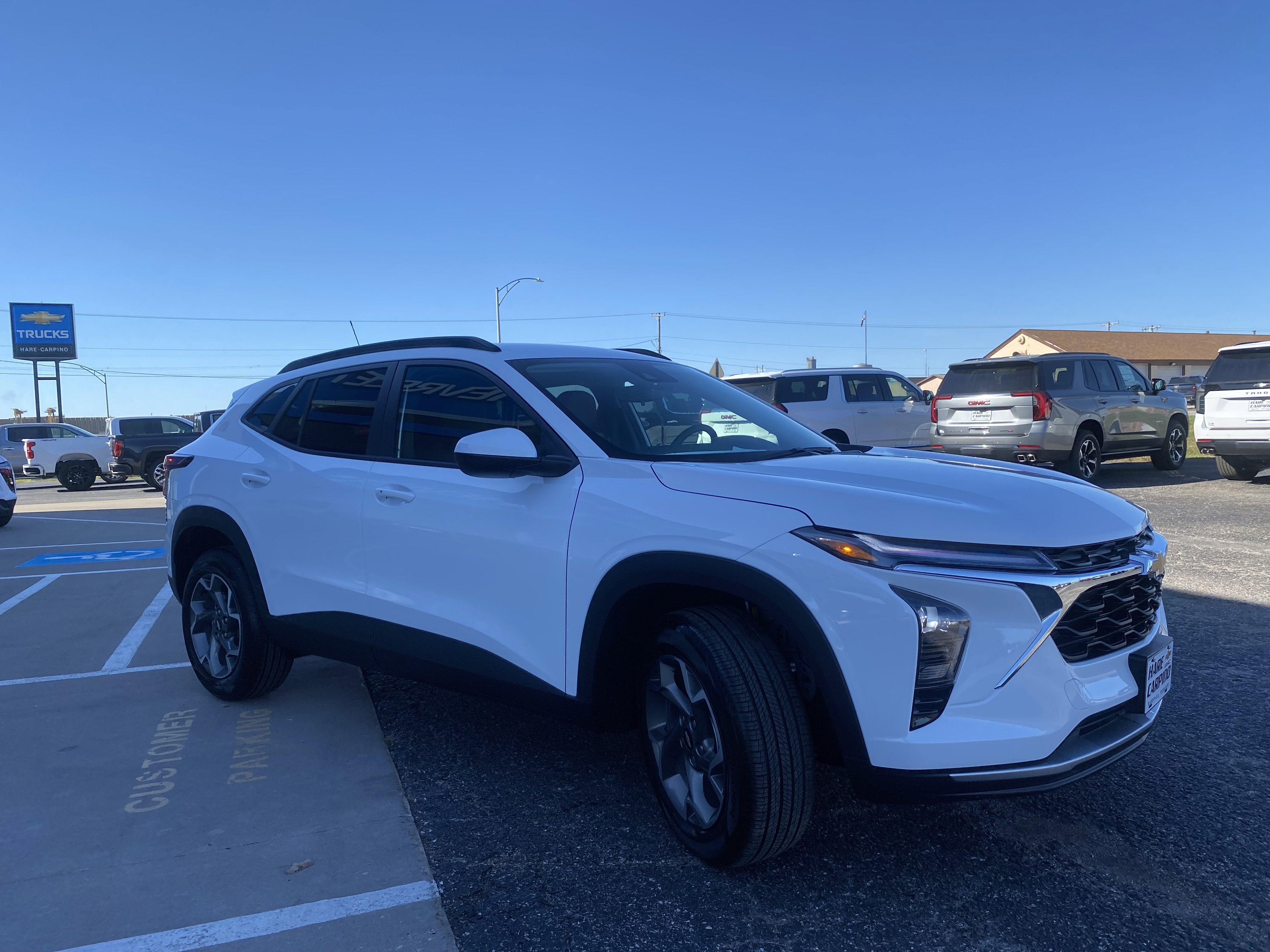 2025 Chevrolet Trax LT
